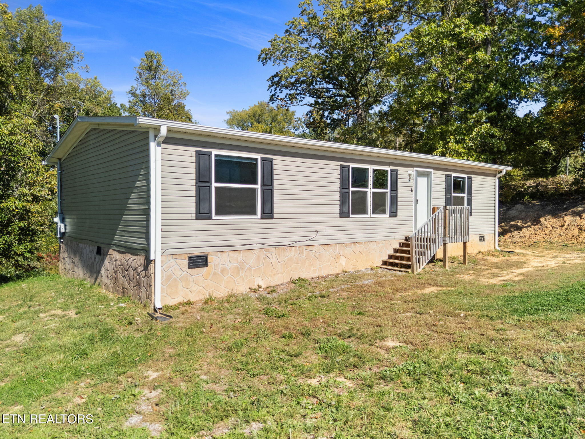 111 Grey Dove Lane Powell TN 37849