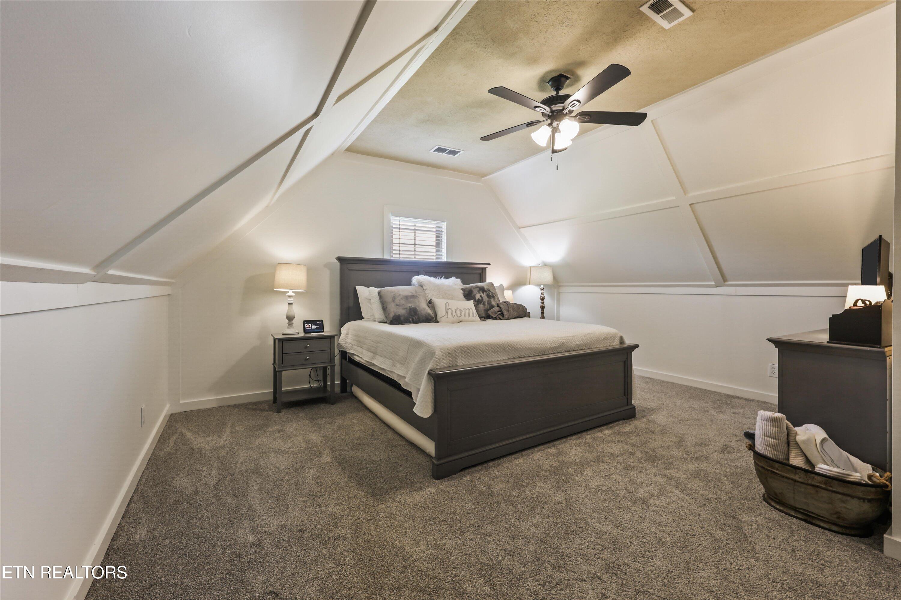 7876 Hines Valley Road Lenoir City TN 37771