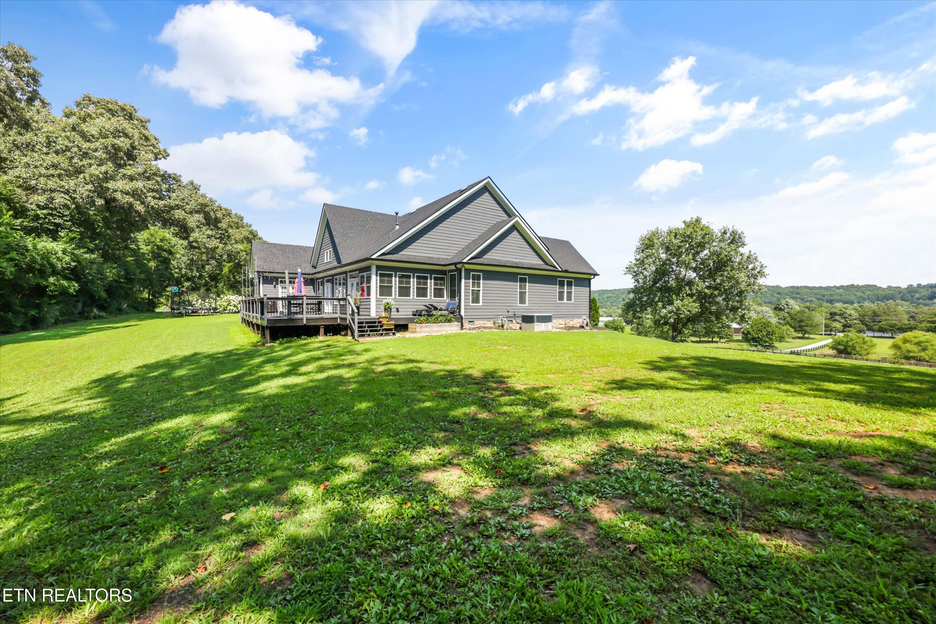 7876 Hines Valley Road Lenoir City TN 37771