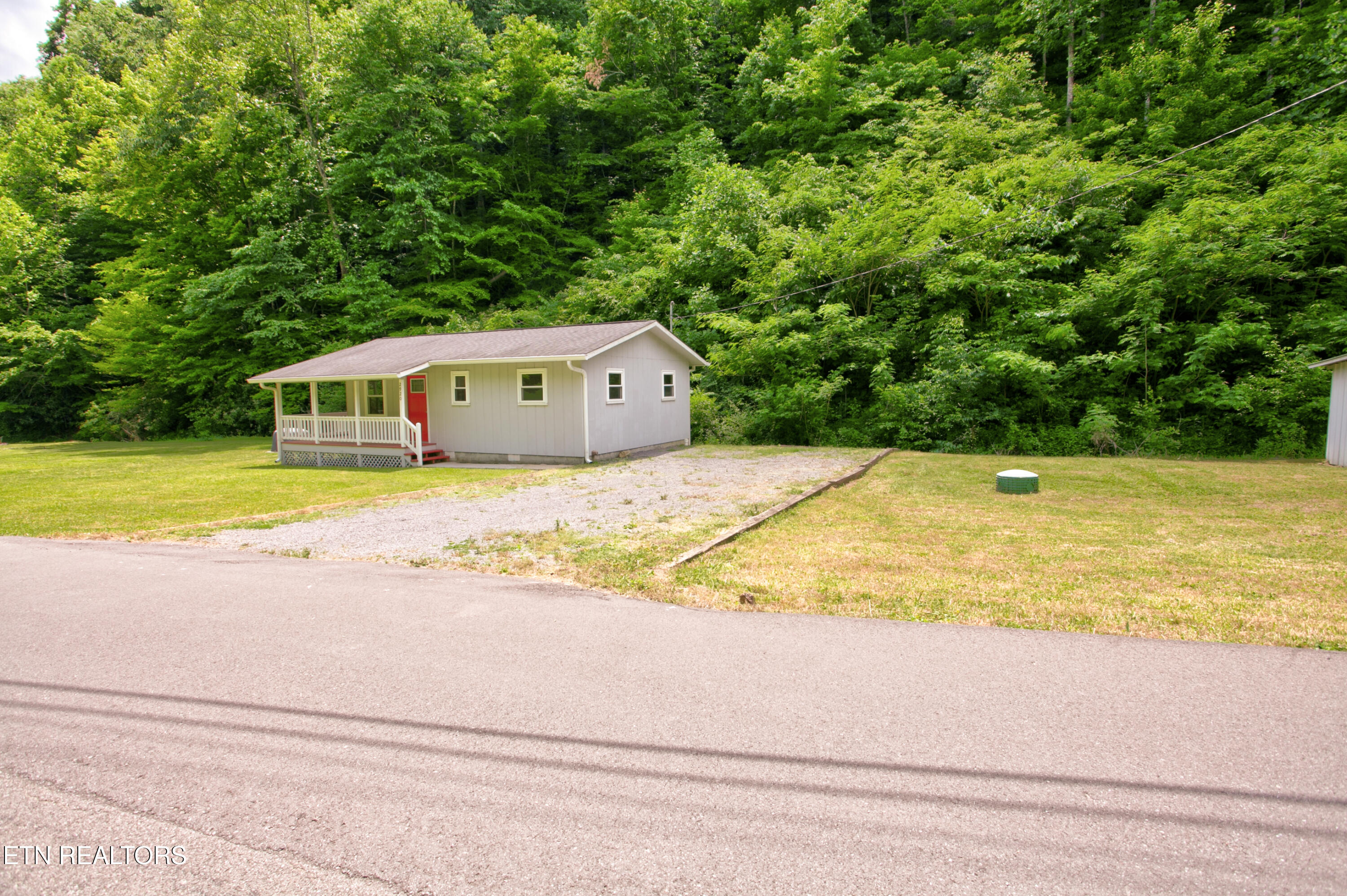 2920 Hatcher Mountain Road Sevierville TN 37862