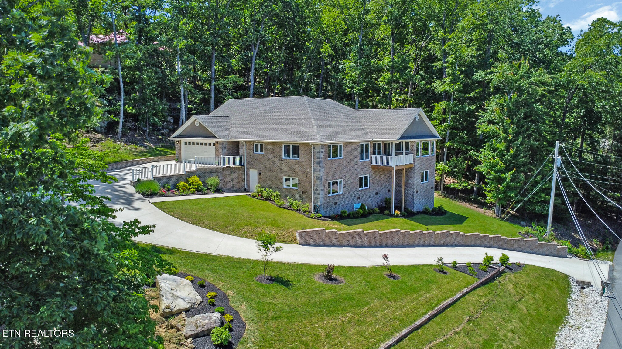 38 Markham Terrace Crossville TN 38558