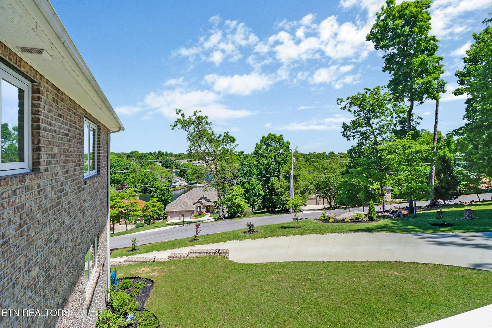 38 Markham Terrace Crossville TN 38558