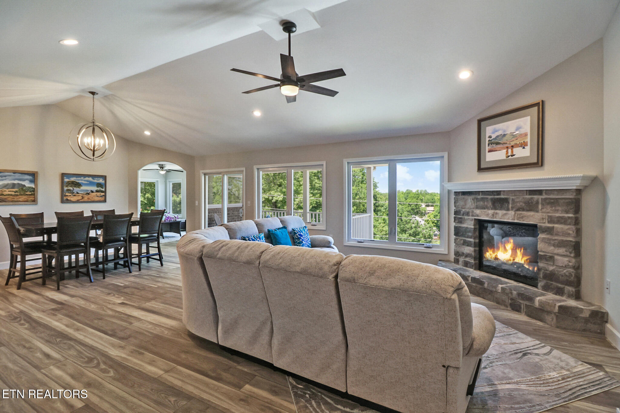 38 Markham Terrace Crossville TN 38558