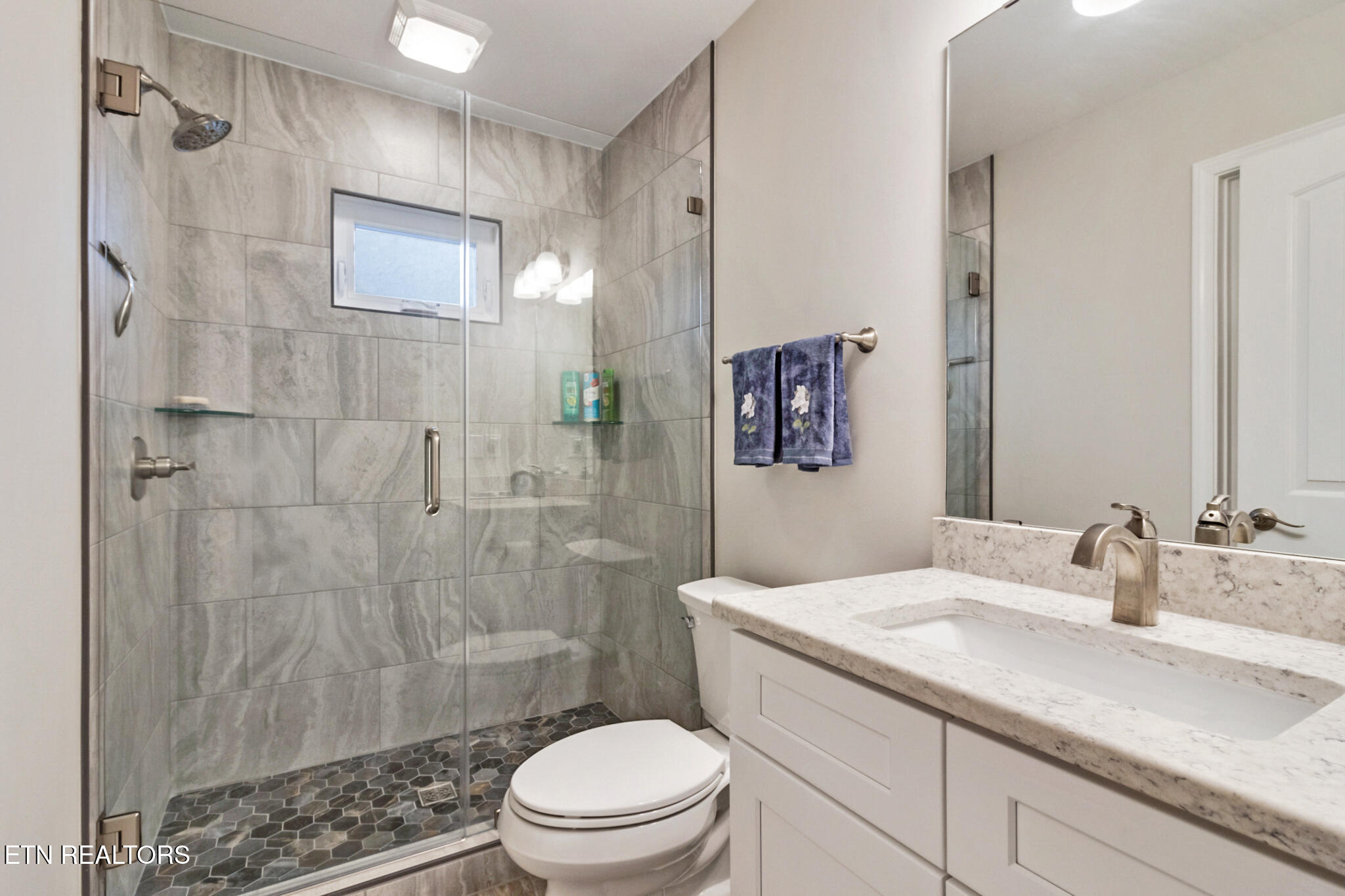 38 Markham Terrace Crossville TN 38558