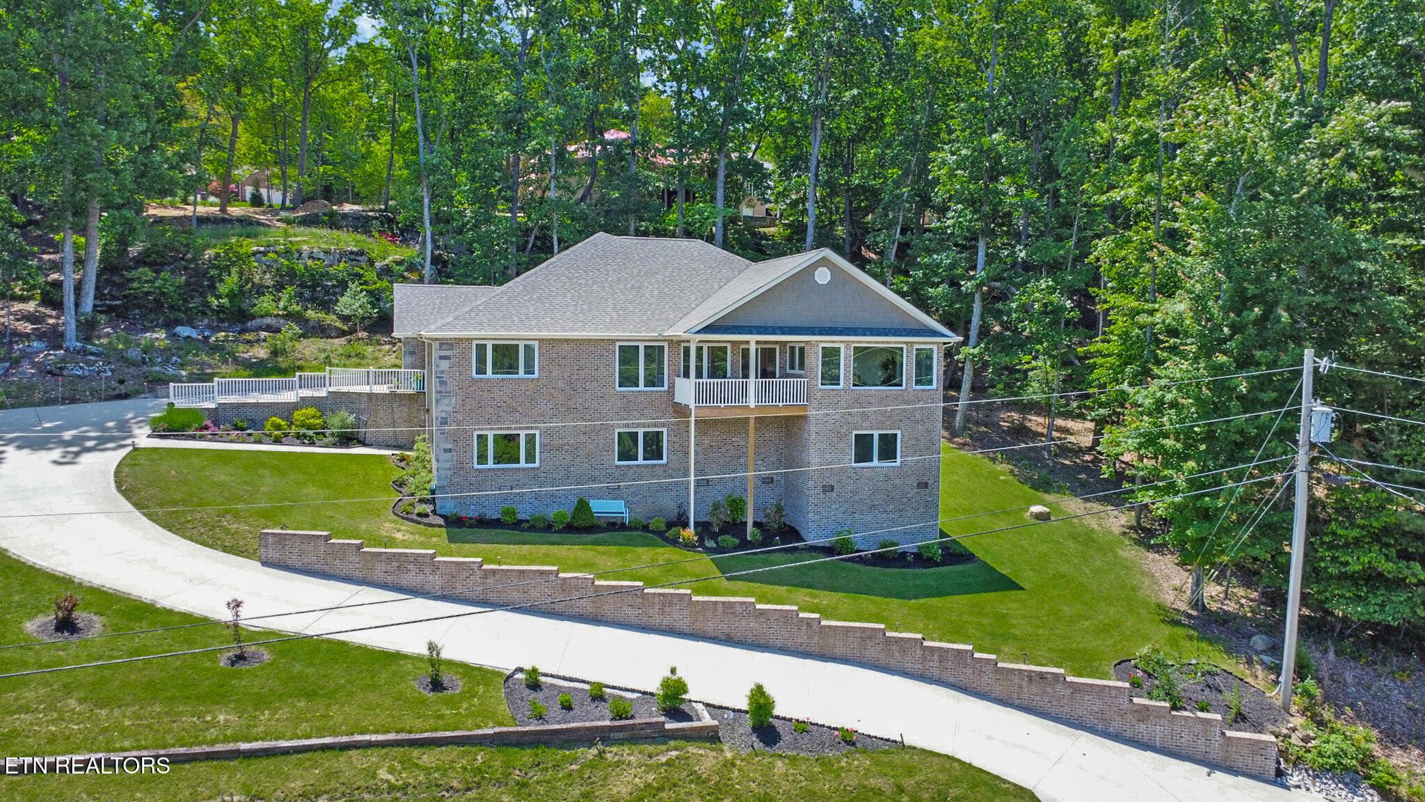 38 Markham Terrace Crossville TN 38558