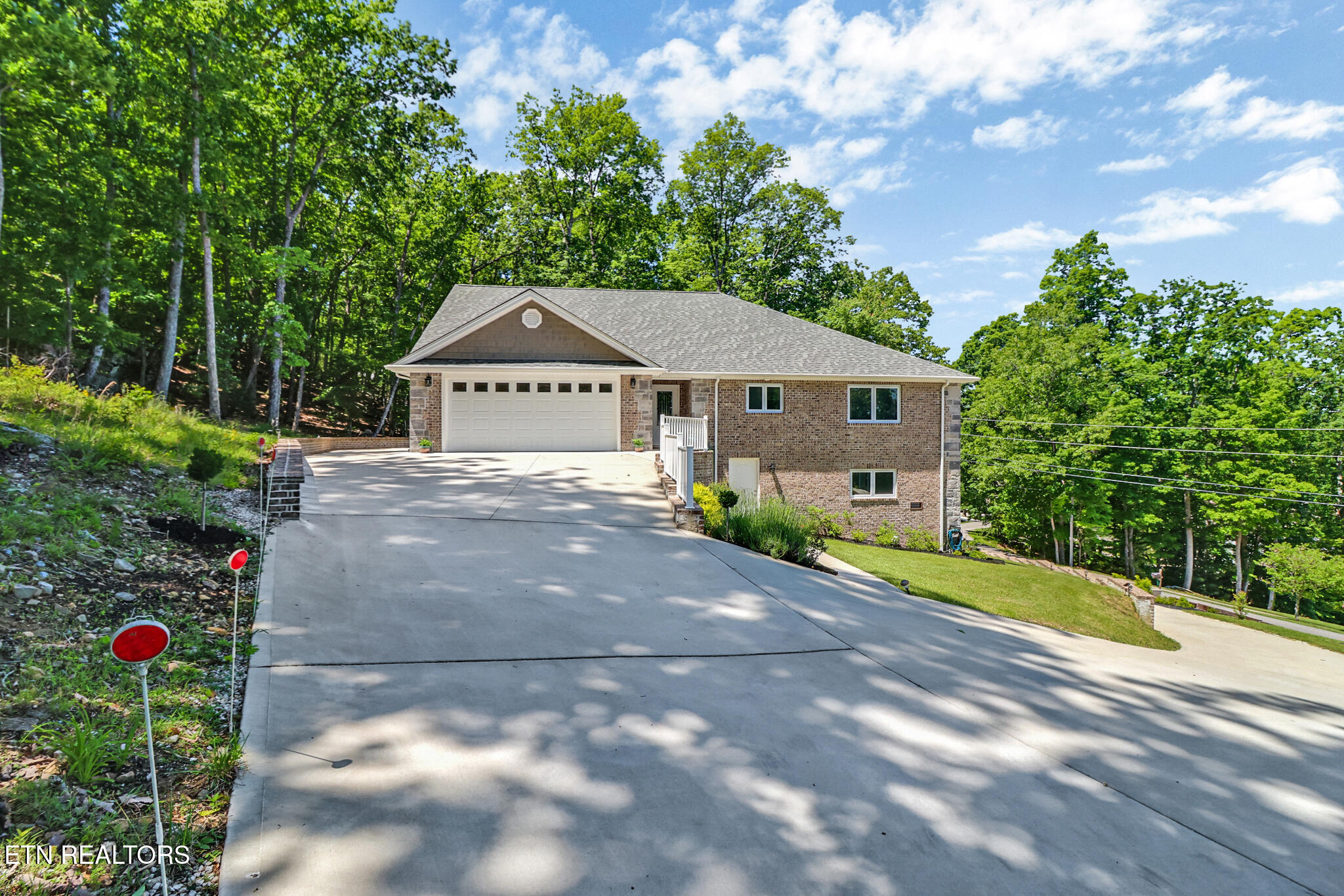 38 Markham Terrace Crossville TN 38558