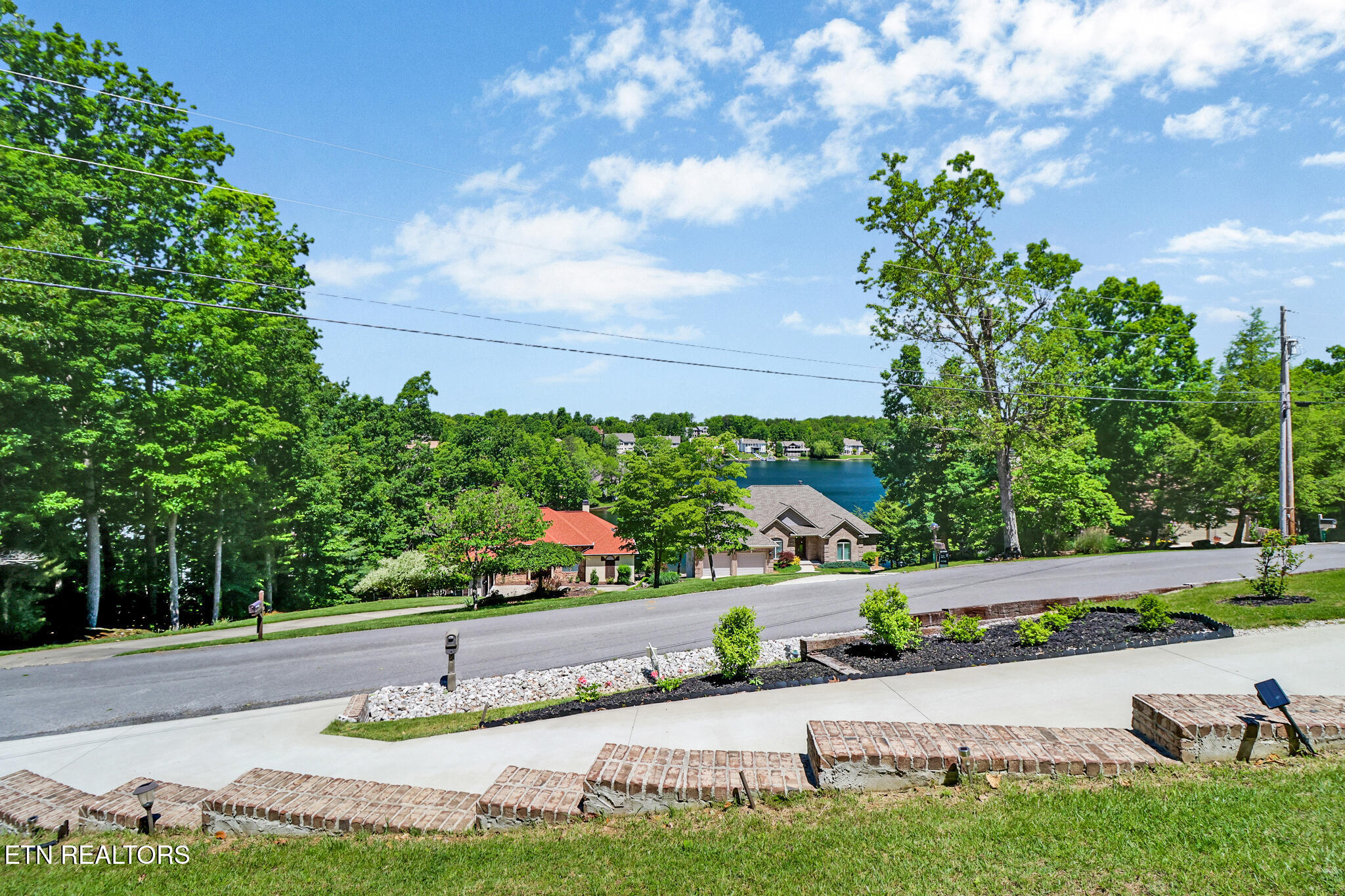 38 Markham Terrace Crossville TN 38558