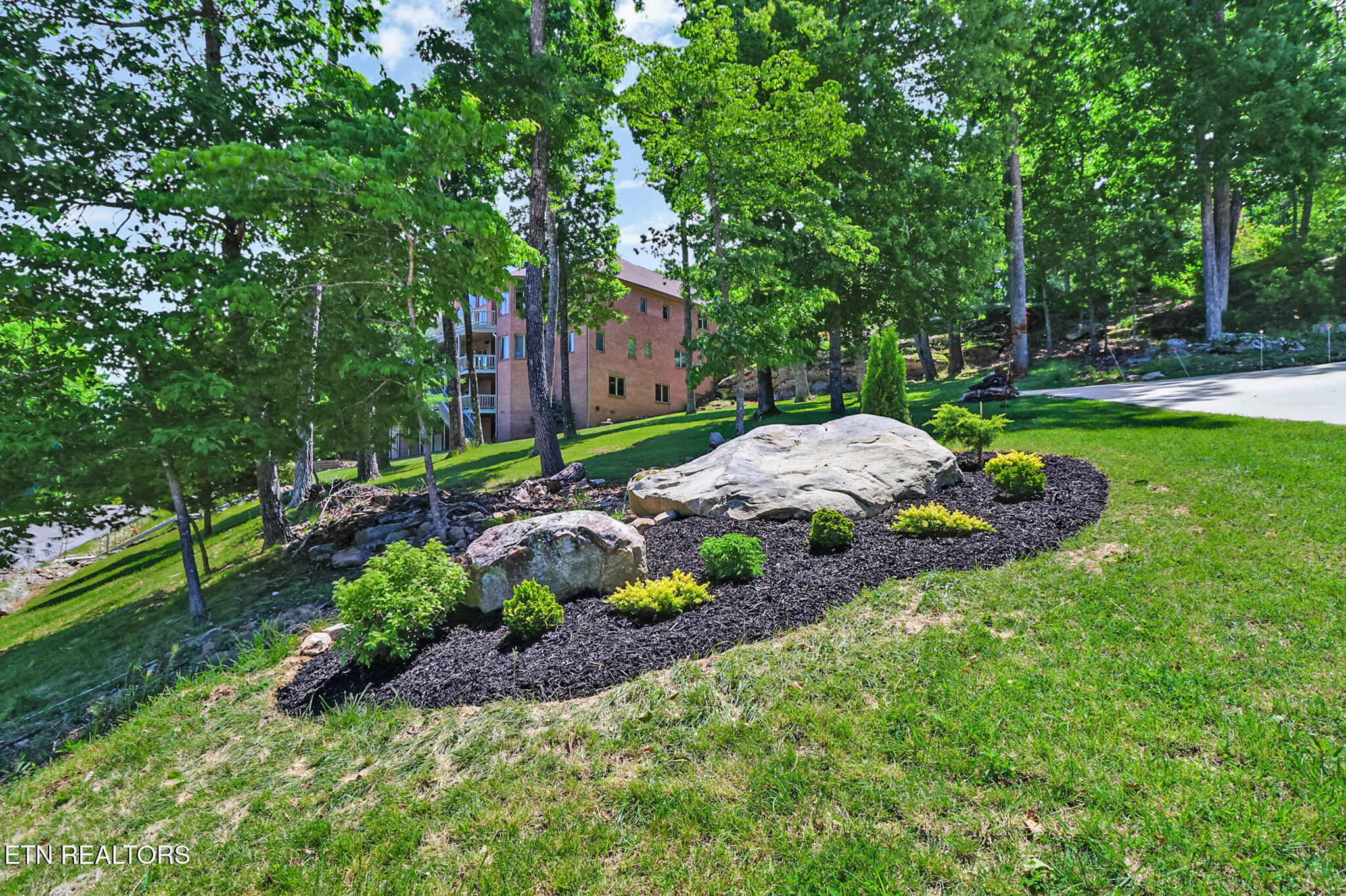 38 Markham Terrace Crossville TN 38558