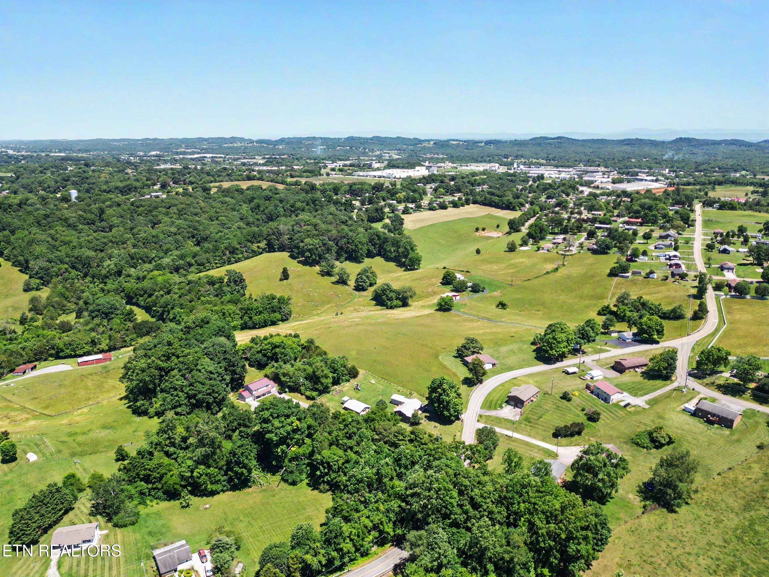 848 Lakeshore Road Talbott TN 37877