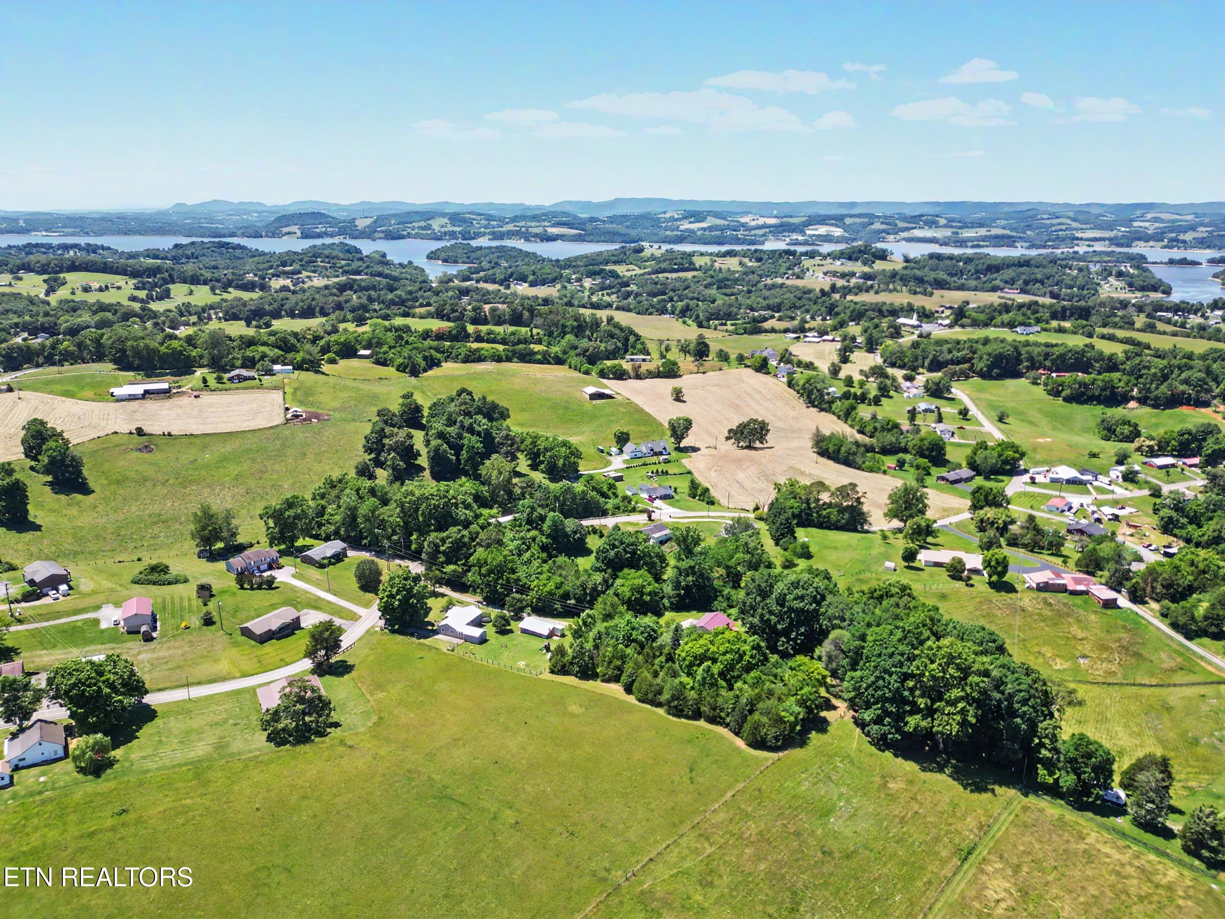 848 Lakeshore Road Talbott TN 37877
