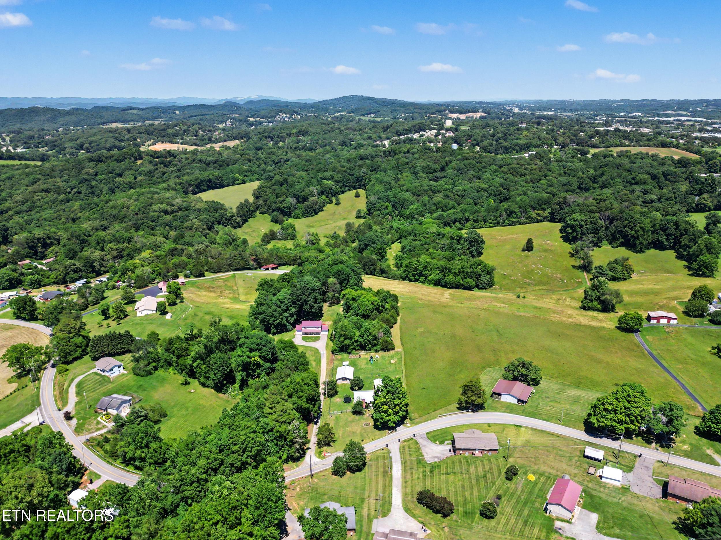 848 Lakeshore Road Talbott TN 37877