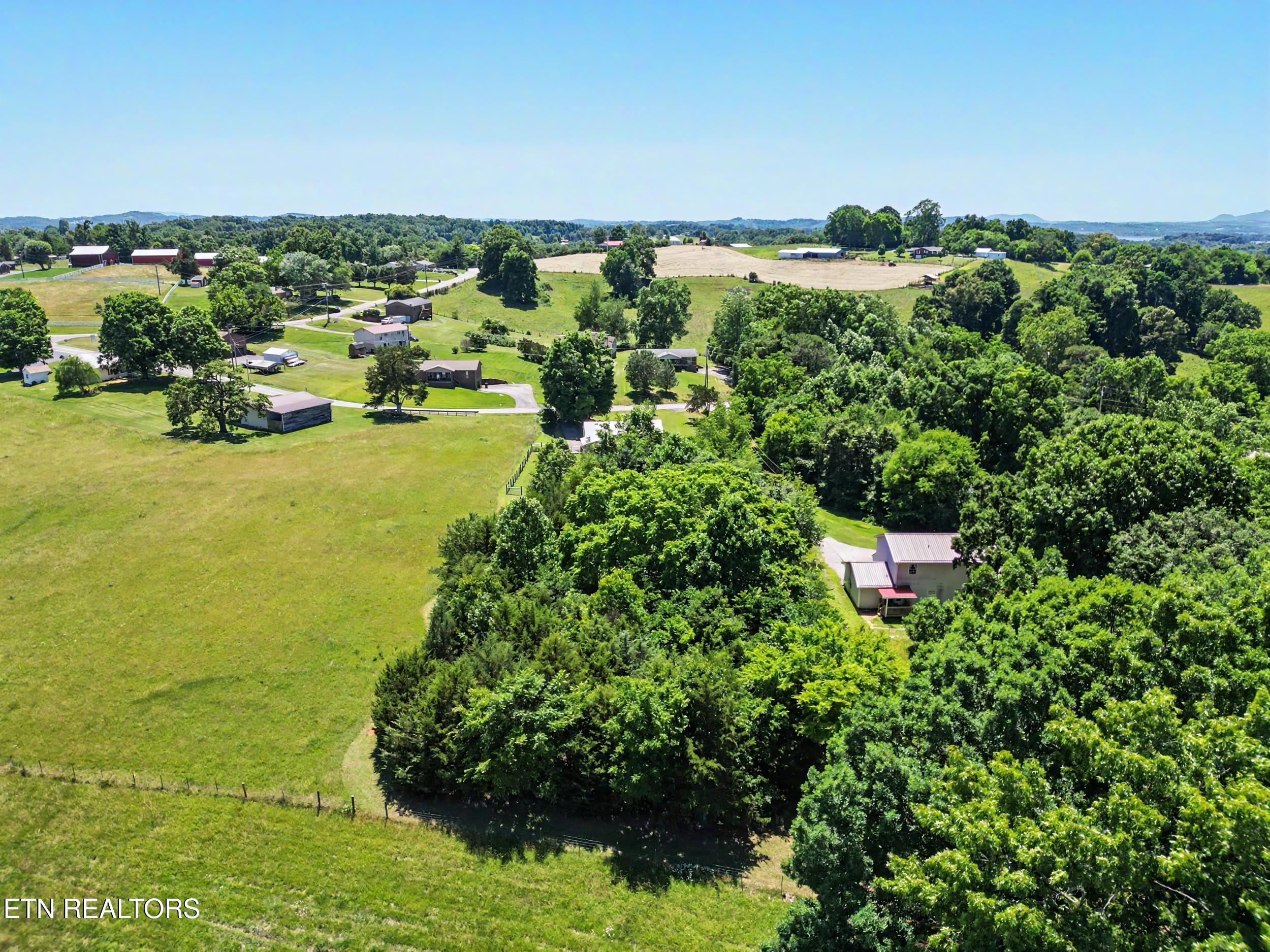 848 Lakeshore Road Talbott TN 37877