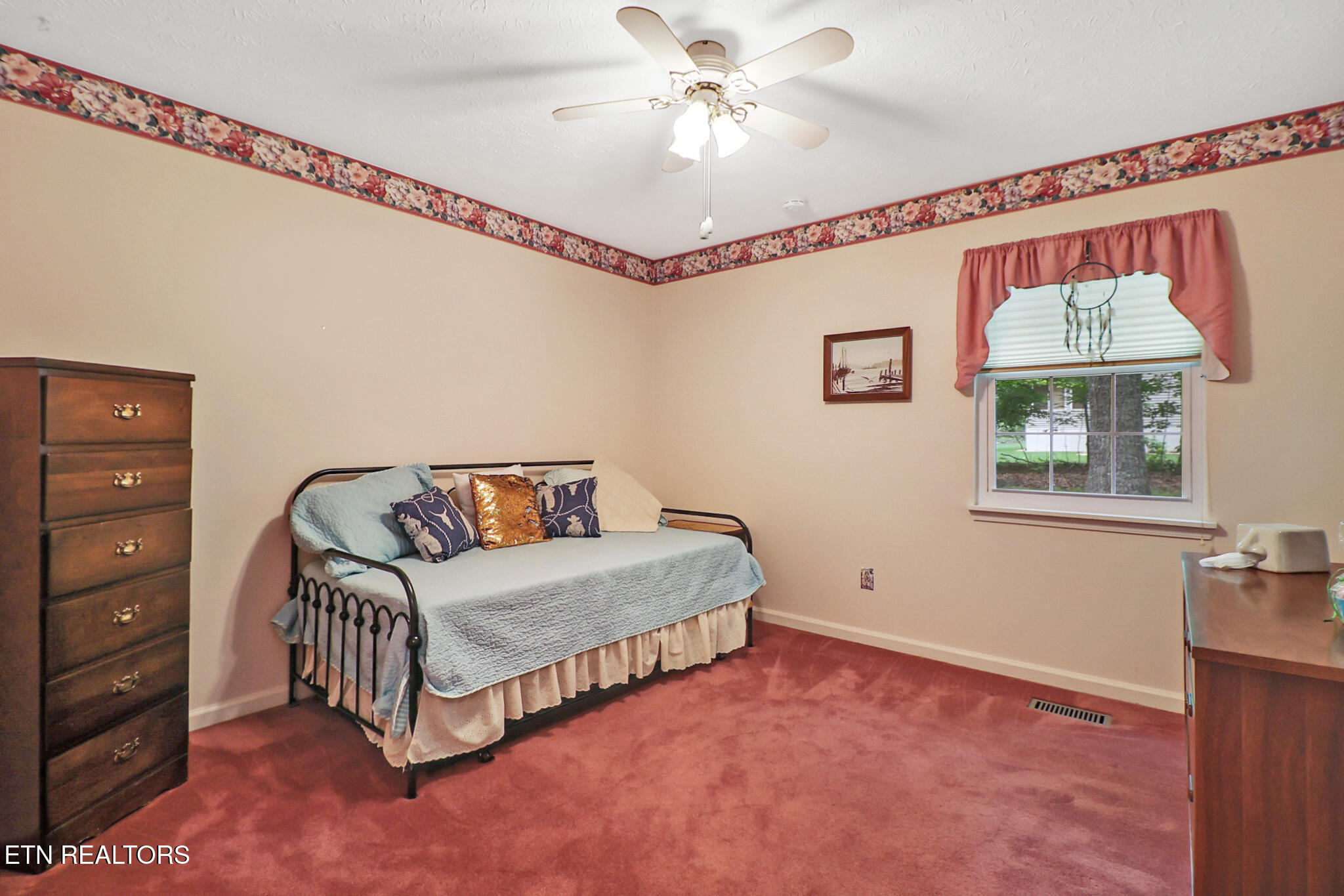 227 Lakeview Drive Crossville TN 38558