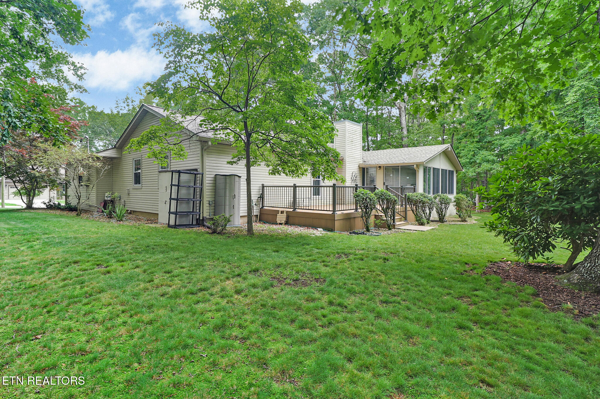 227 Lakeview Drive Crossville TN 38558