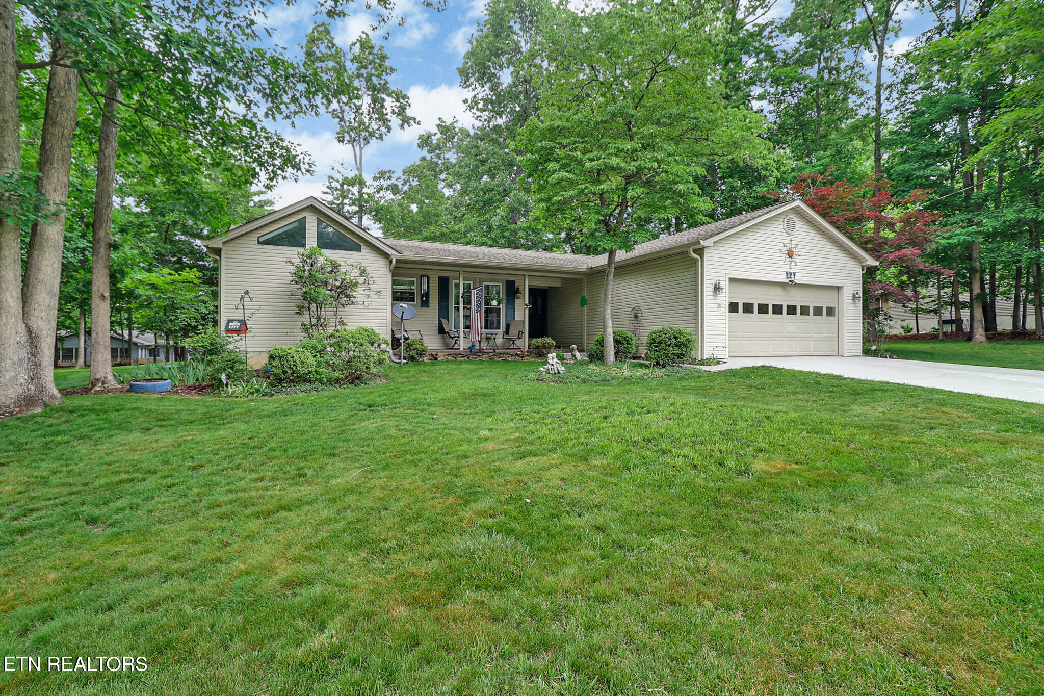 227 Lakeview Drive Crossville TN 38558