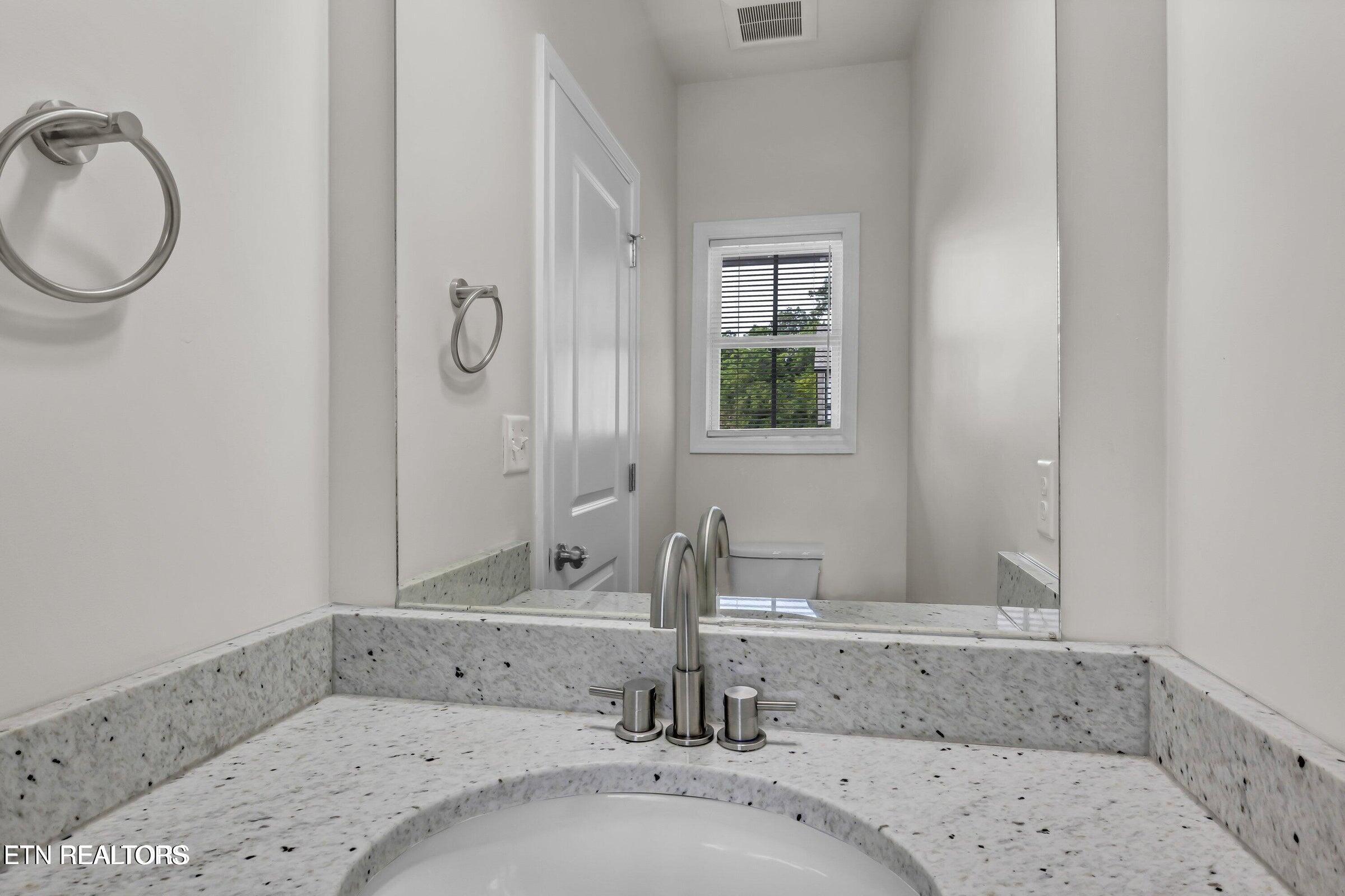 922 Lacy Court Sevierville TN 37862