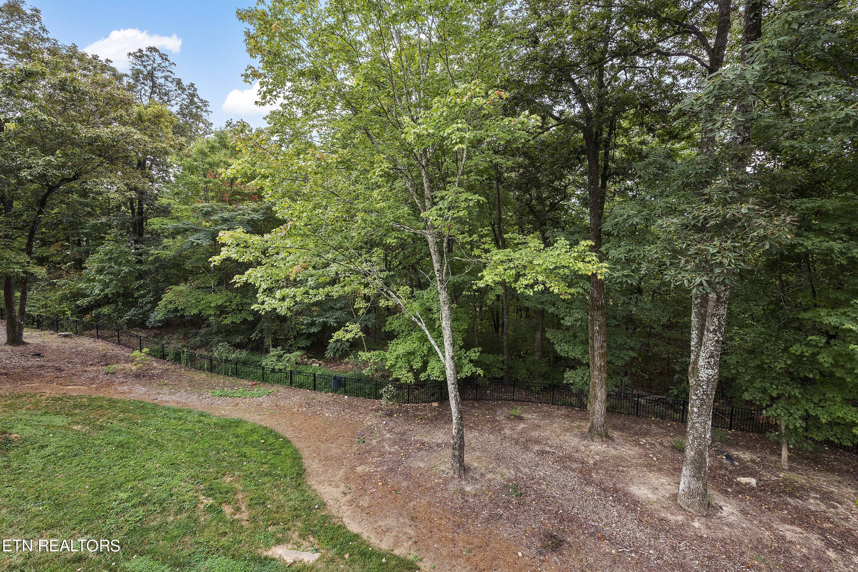 5316 Beverly Oaks Drive Knoxville TN 37918