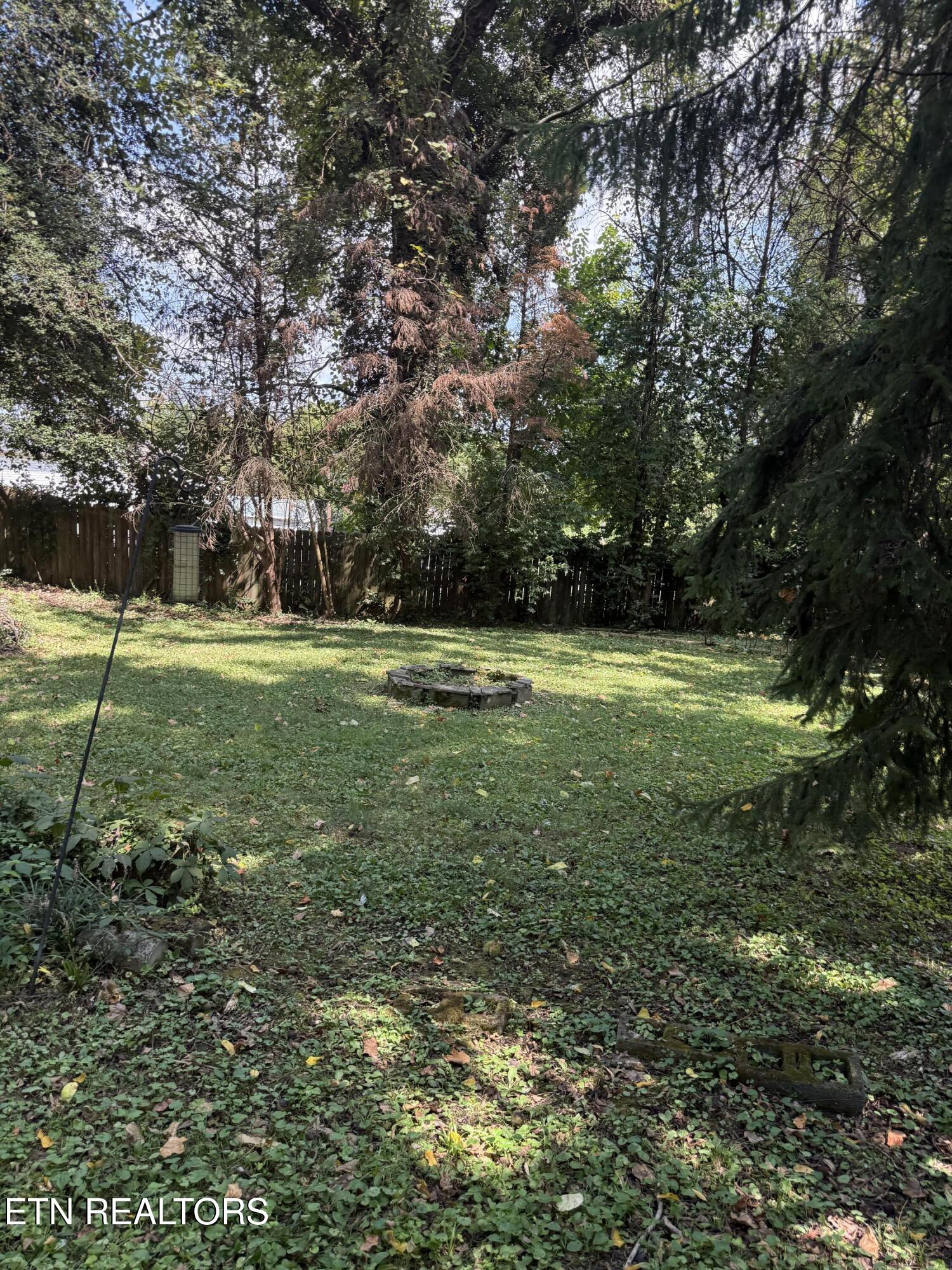 922 Chickamauga Avenue Knoxville TN 37917