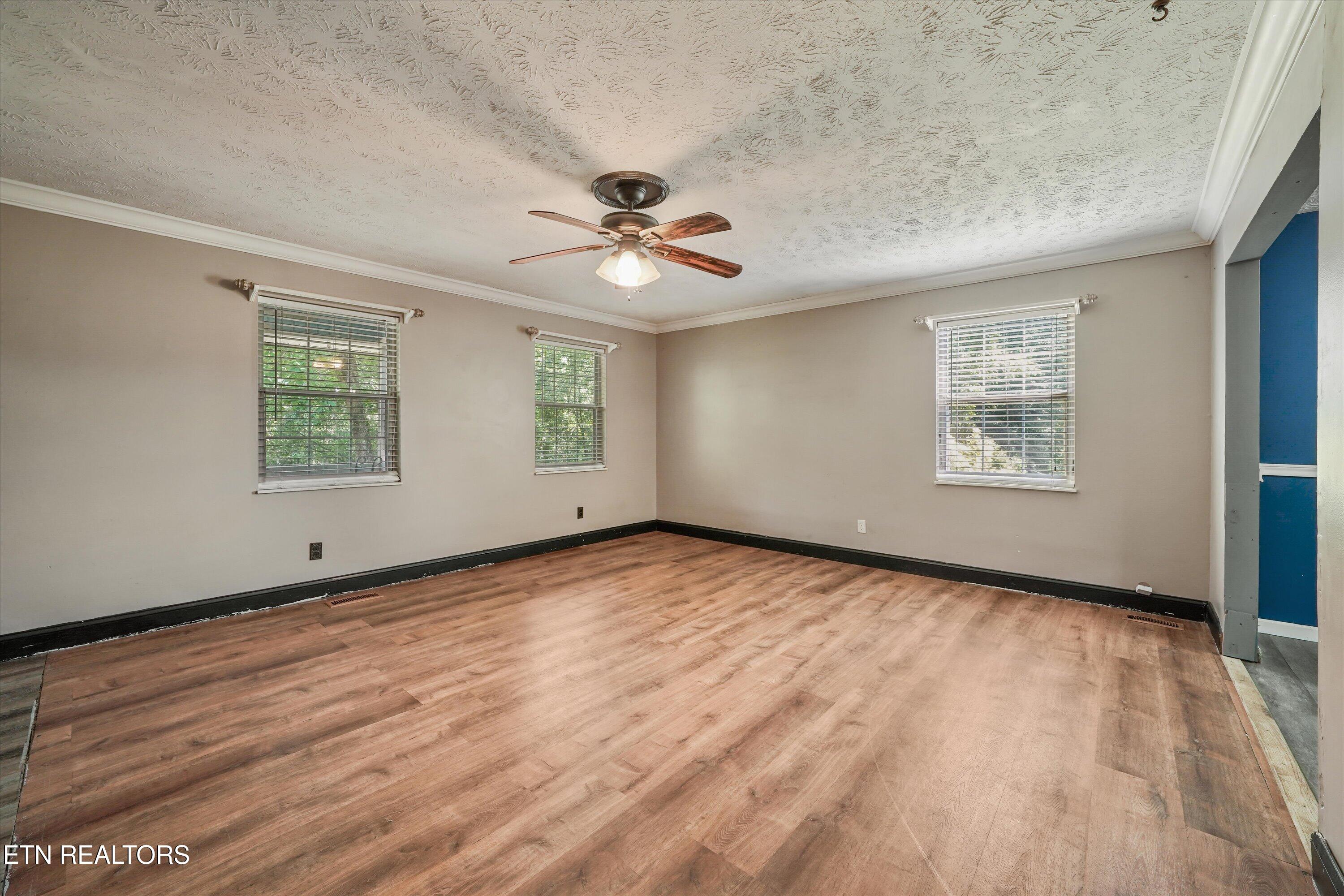 250 Ollis Road Oliver Springs TN 37840