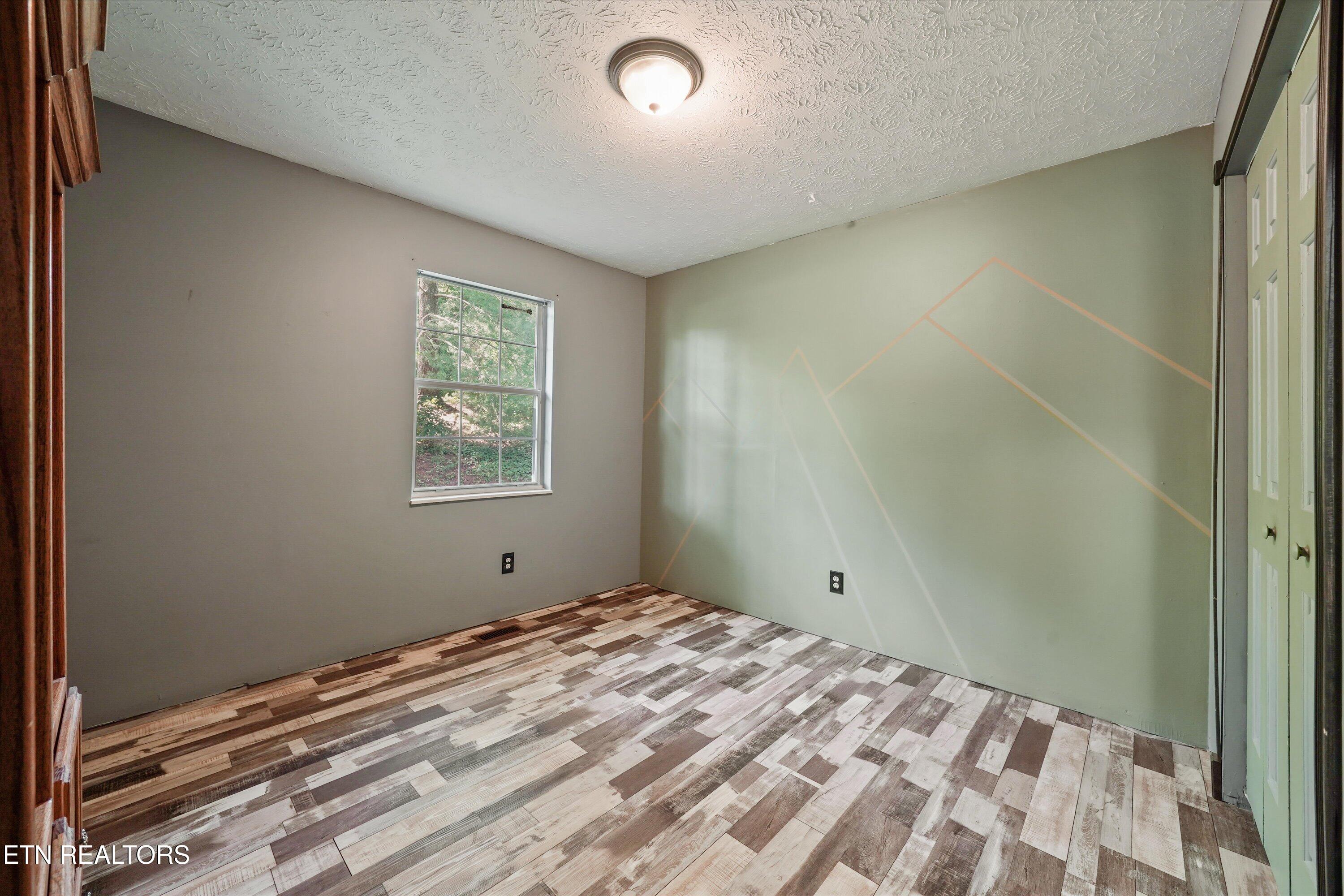 250 Ollis Road Oliver Springs TN 37840