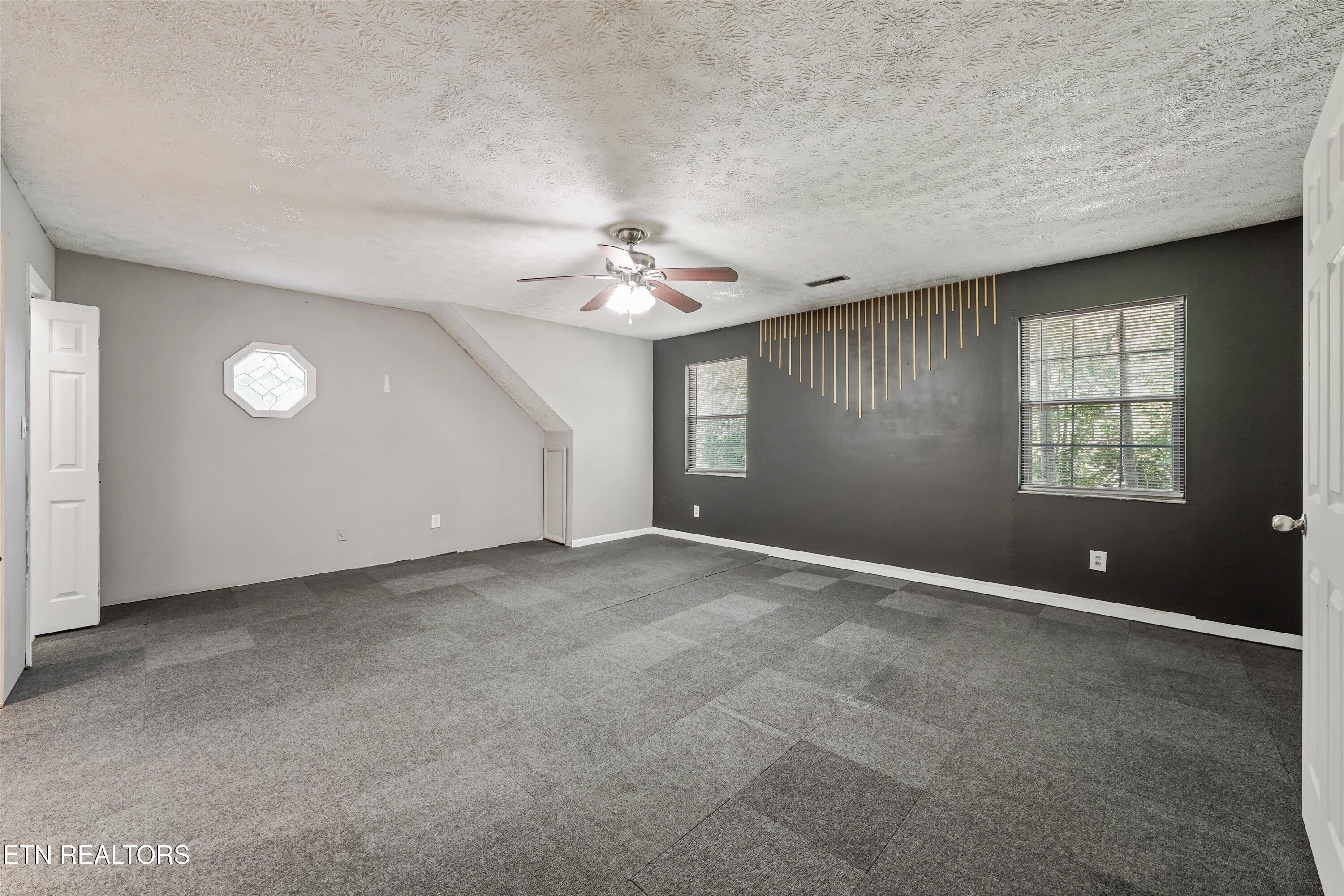 250 Ollis Road Oliver Springs TN 37840