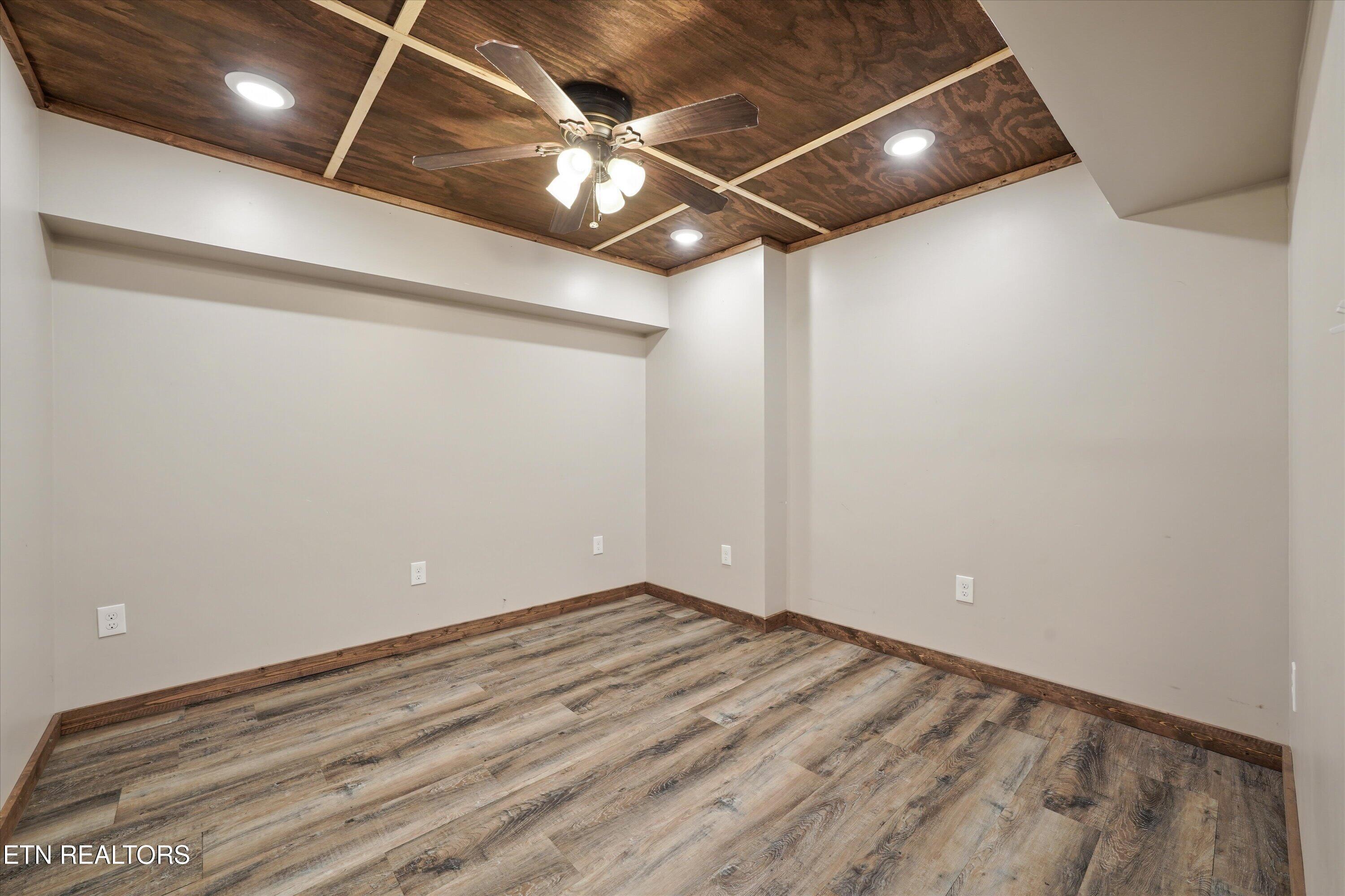 250 Ollis Road Oliver Springs TN 37840