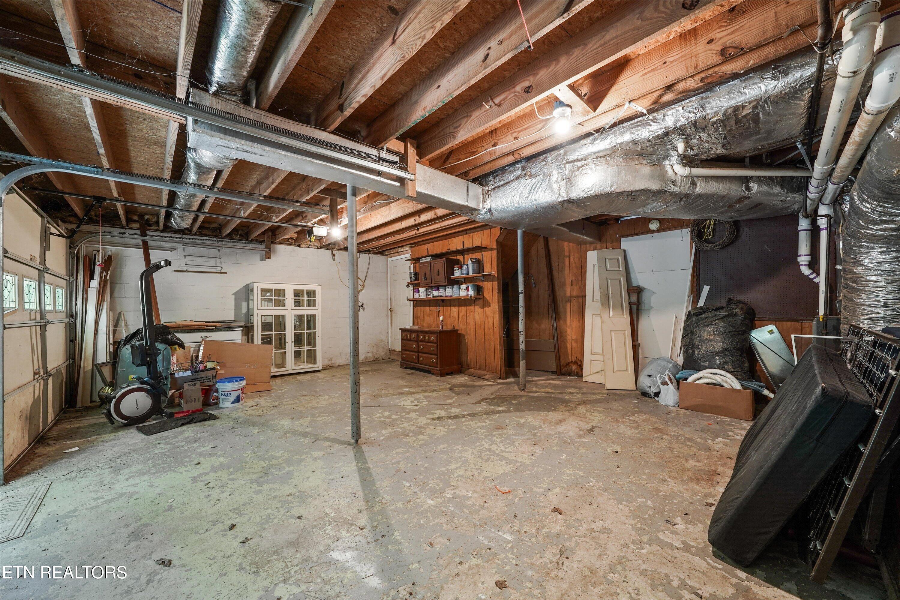 250 Ollis Road Oliver Springs TN 37840