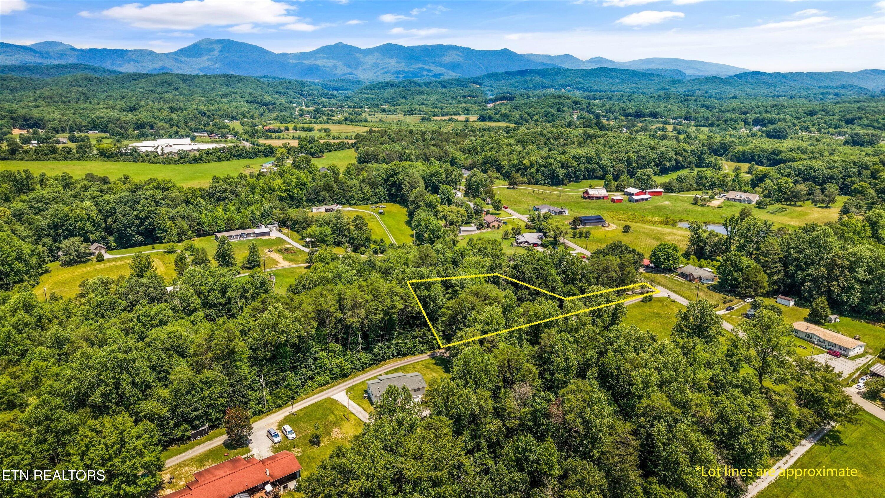 250 Ollis Road Oliver Springs TN 37840