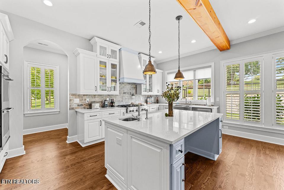 1730 Persimmon Ridge Loudon TN 37774
