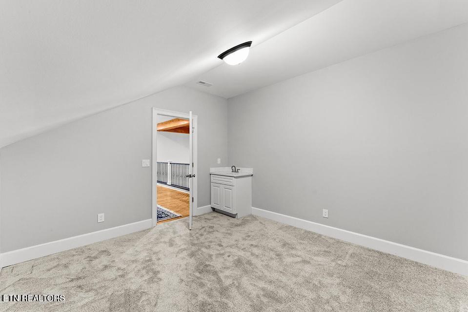 1730 Persimmon Ridge Loudon TN 37774