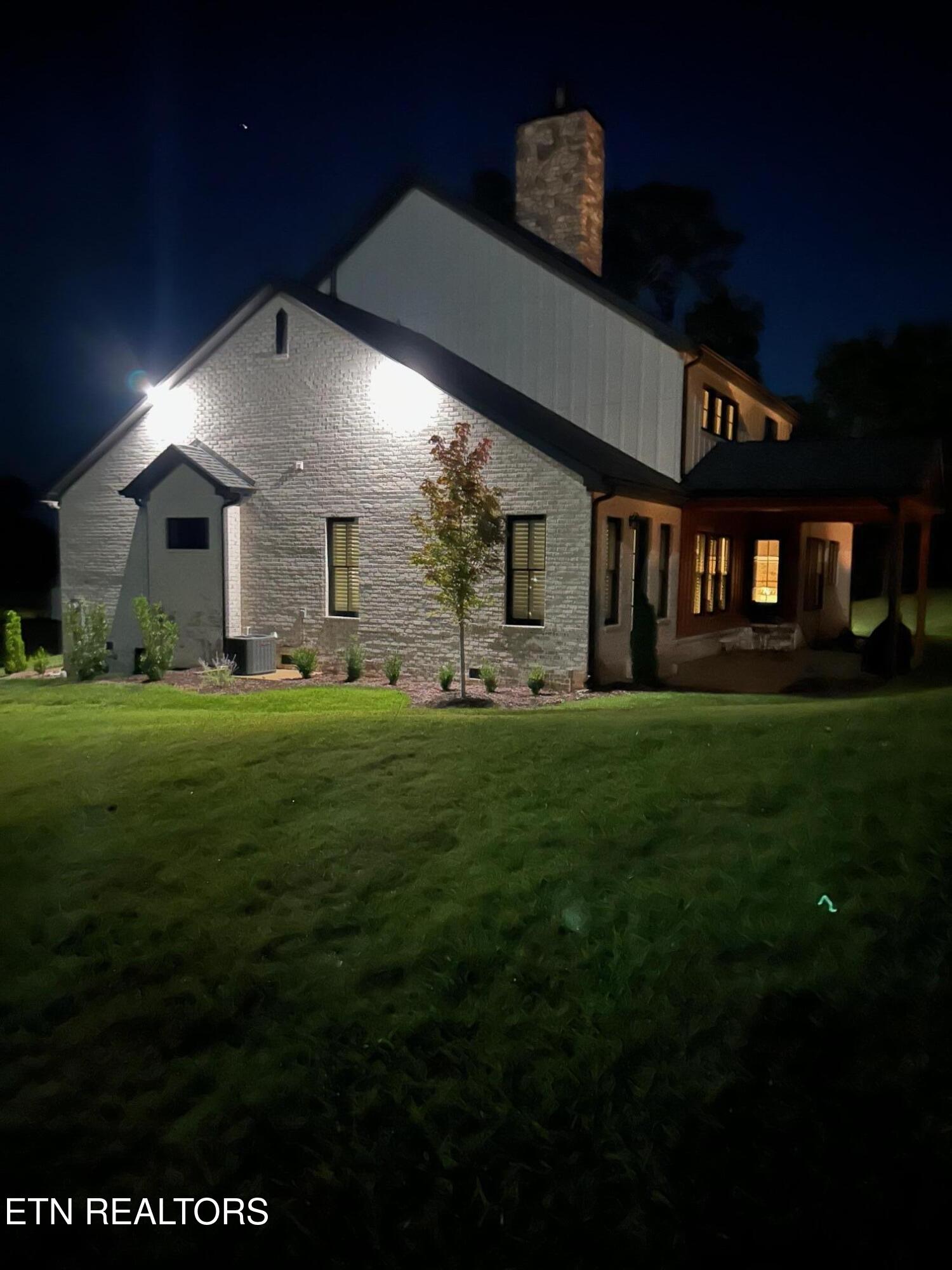 1730 Persimmon Ridge Loudon TN 37774