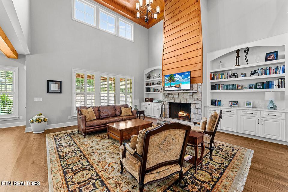 1730 Persimmon Ridge Loudon TN 37774
