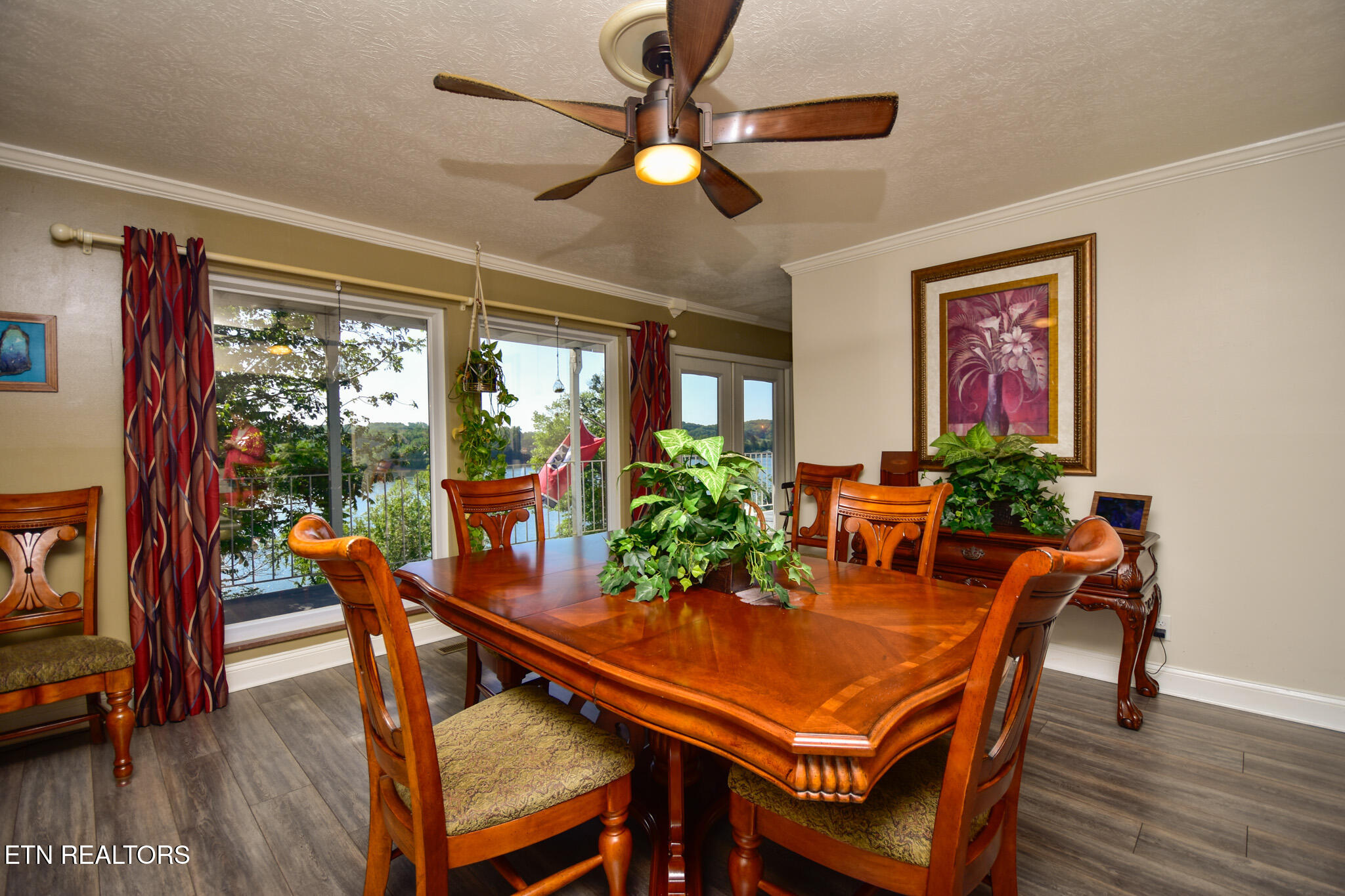 207 Lake Circle Harriman TN 37748