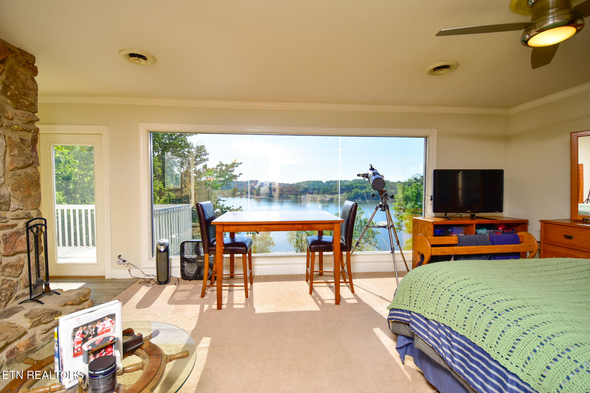 207 Lake Circle Harriman TN 37748