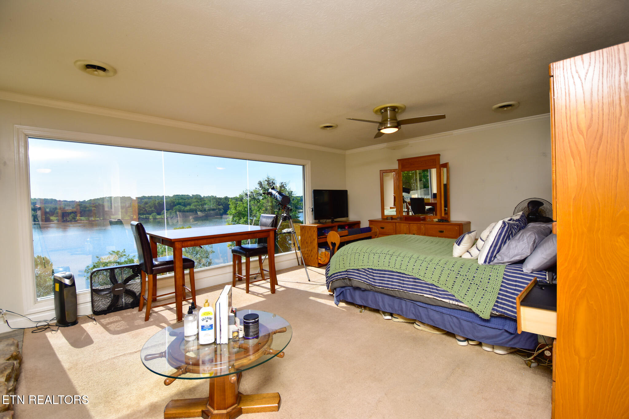 207 Lake Circle Harriman TN 37748
