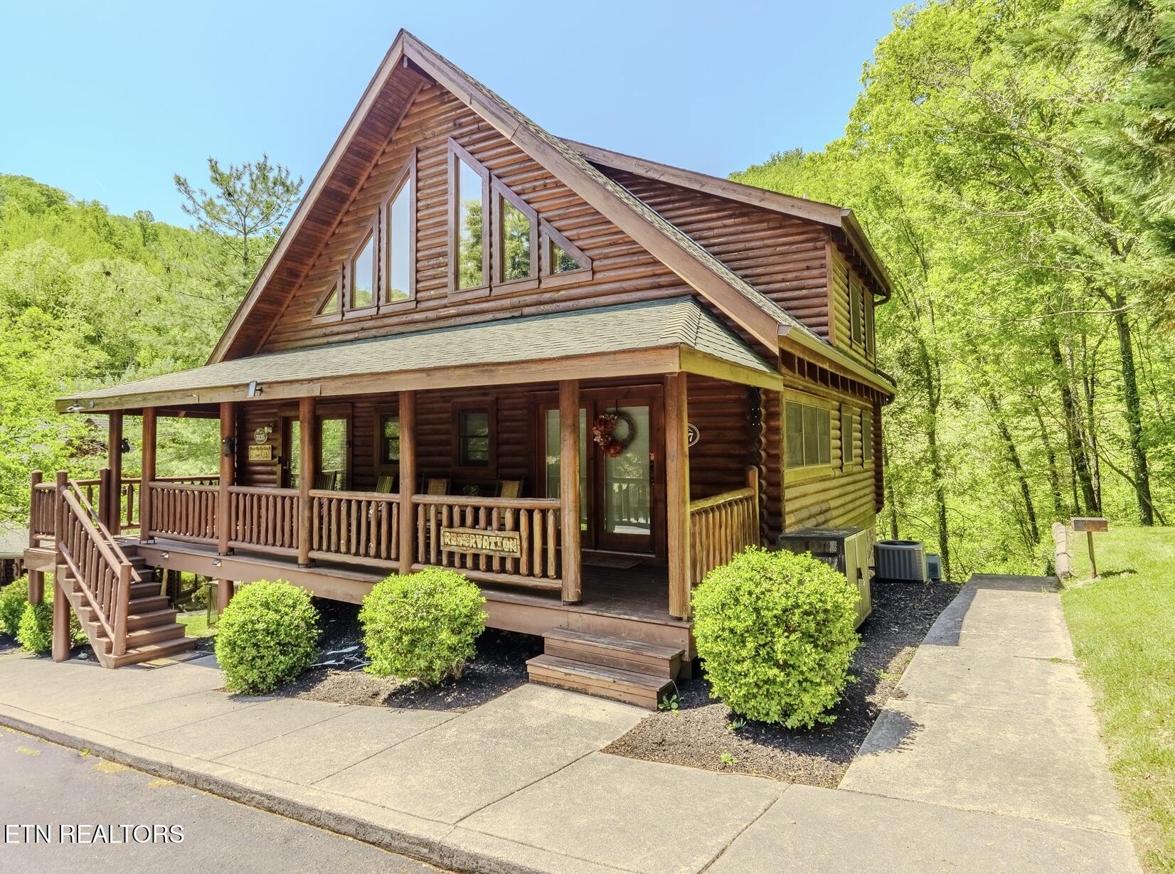 3127 Smoky Ridge Way Sevierville TN 37862