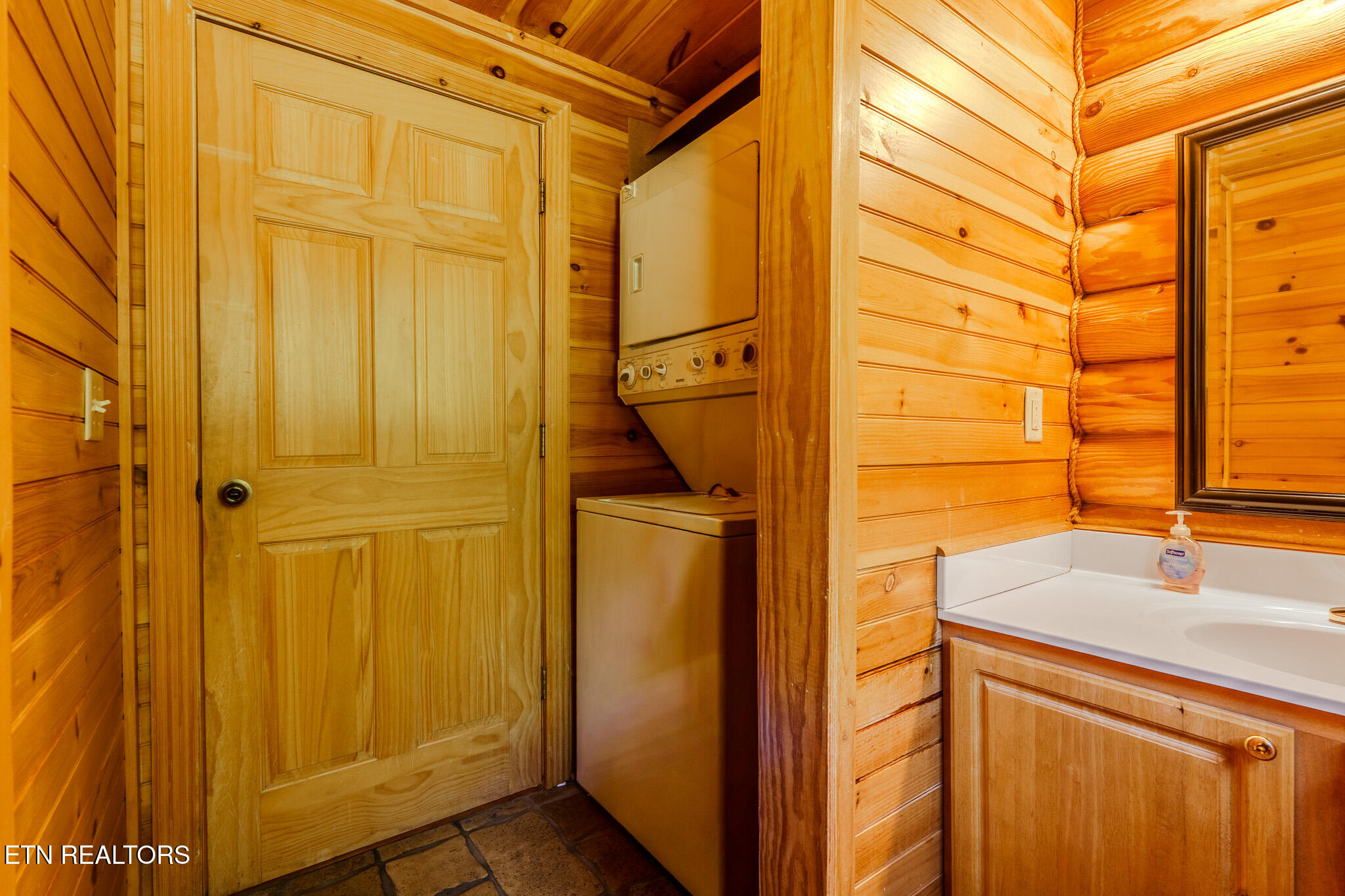 3127 Smoky Ridge Way Sevierville TN 37862