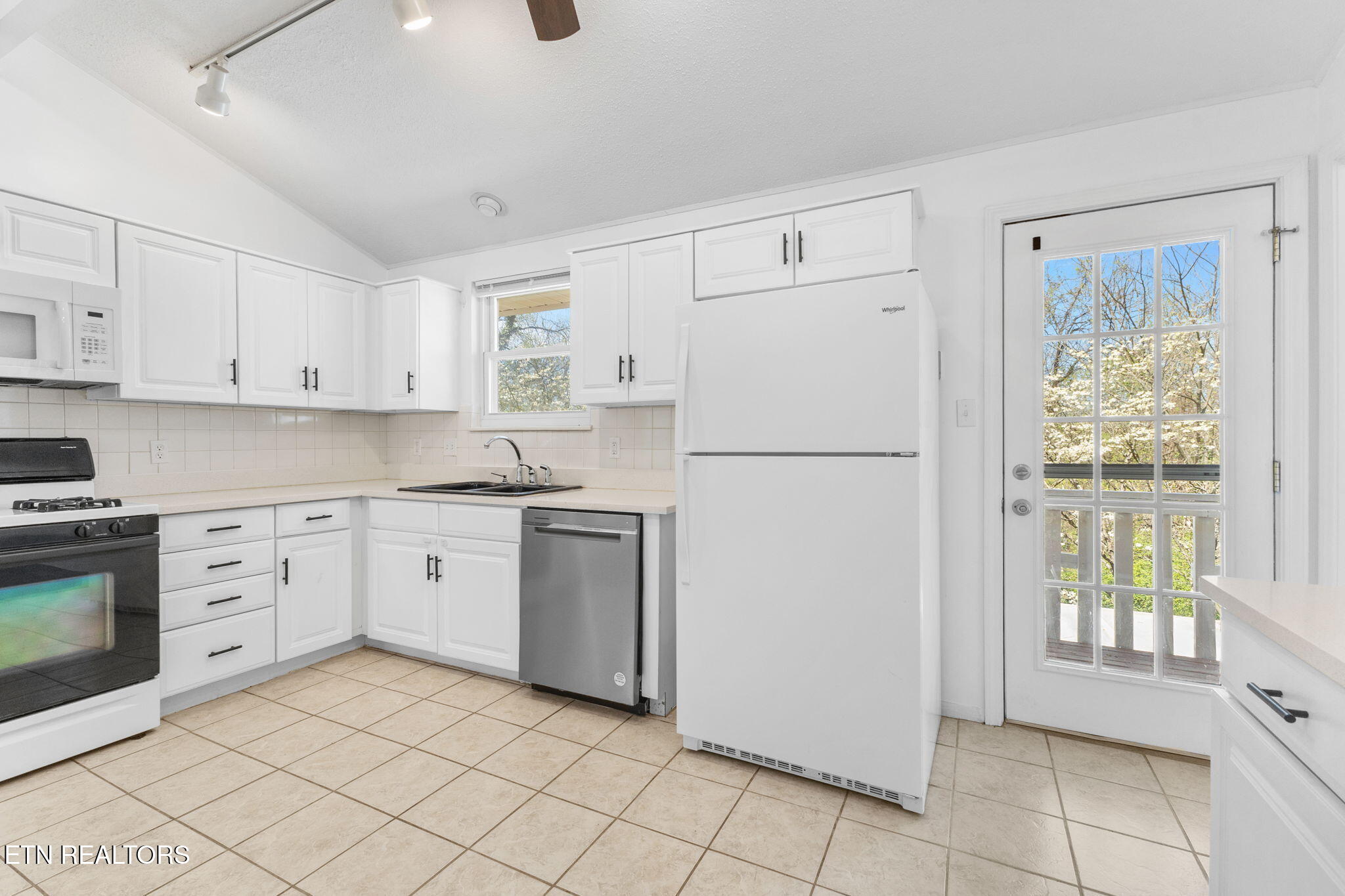 5413 Yosemite Trail Knoxville TN 37909