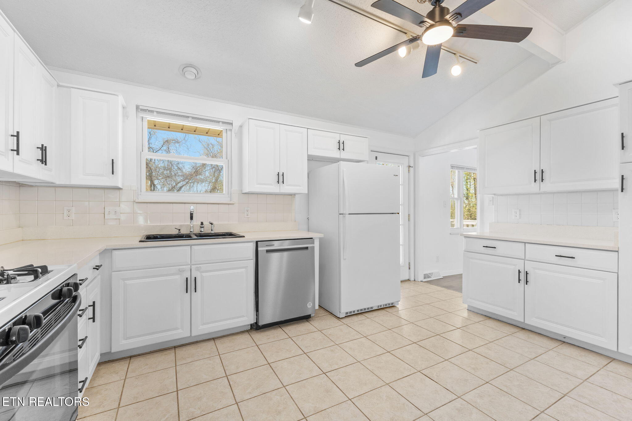 5413 Yosemite Trail Knoxville TN 37909