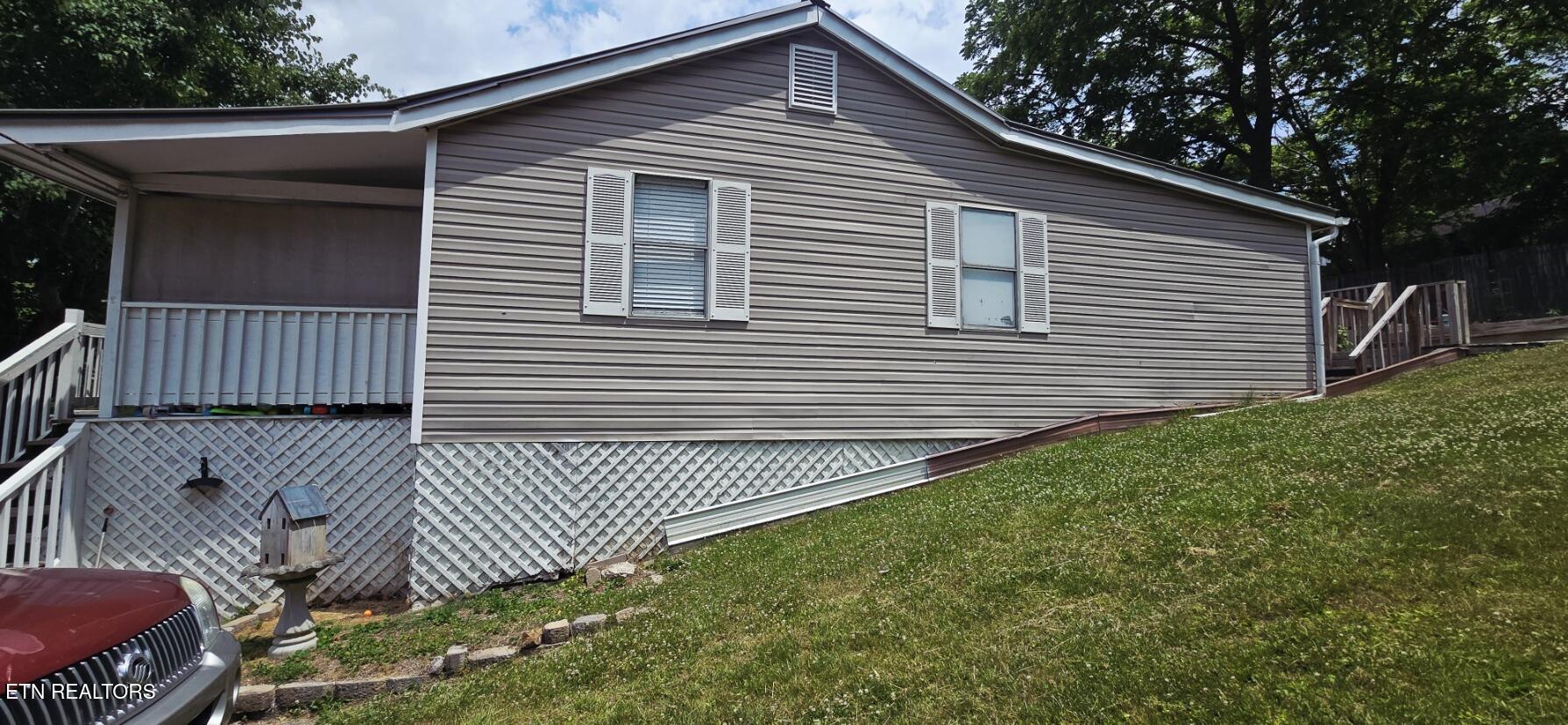 218 N Cross Street Oneida TN 37841