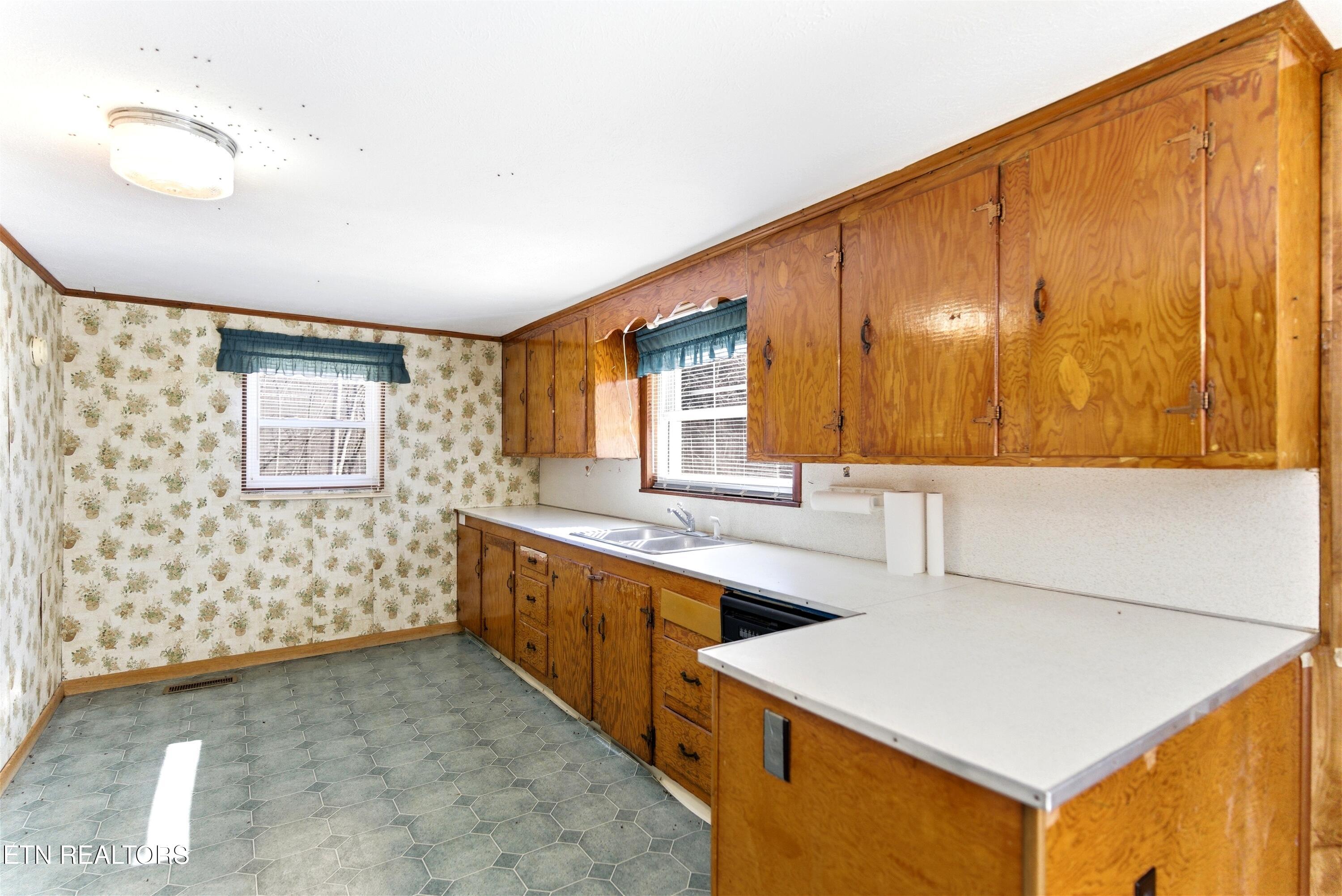 950 Indian Gap Road Sevierville TN 37876