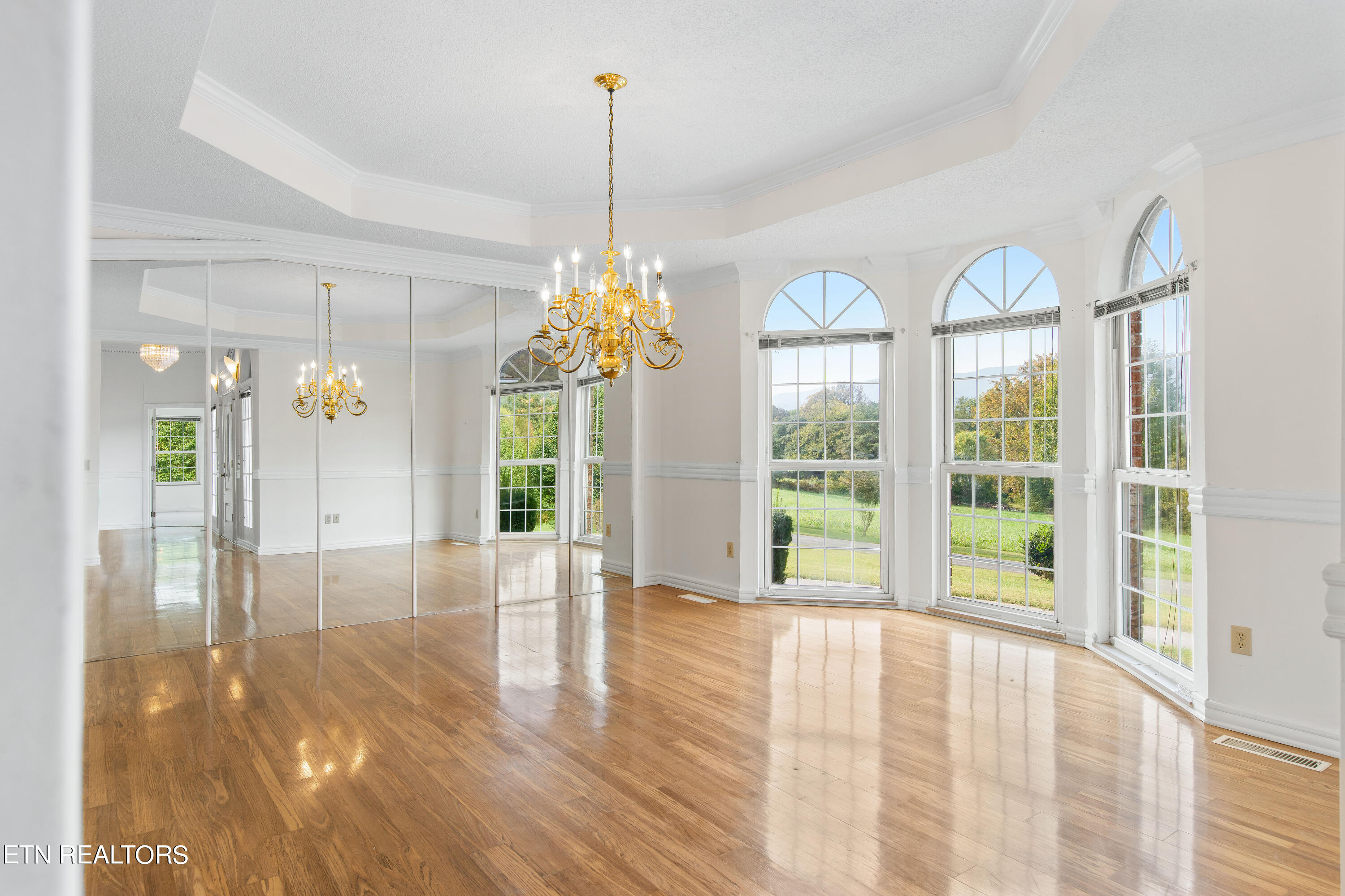 198 Elk Lake Lane Jacksboro TN 37757