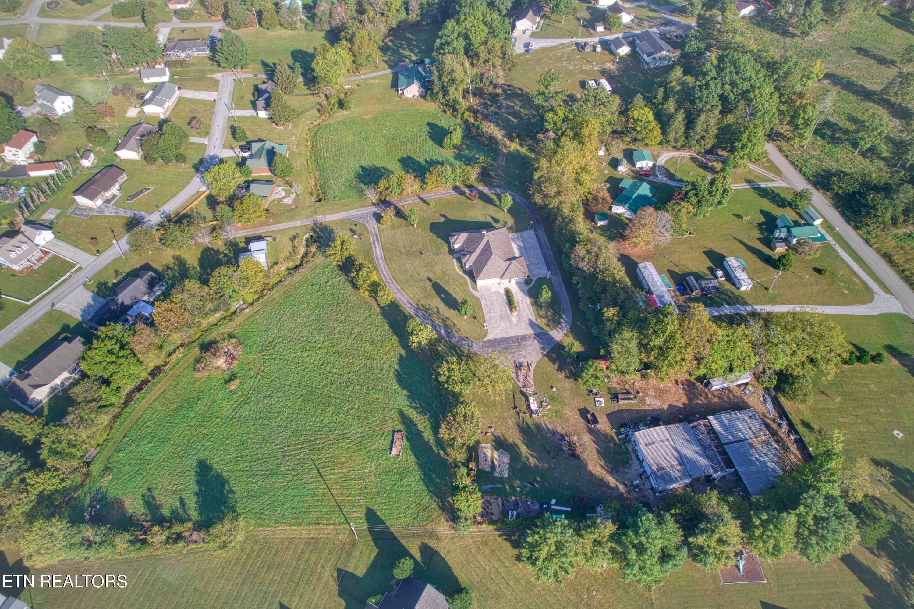 198 Elk Lake Lane Jacksboro TN 37757