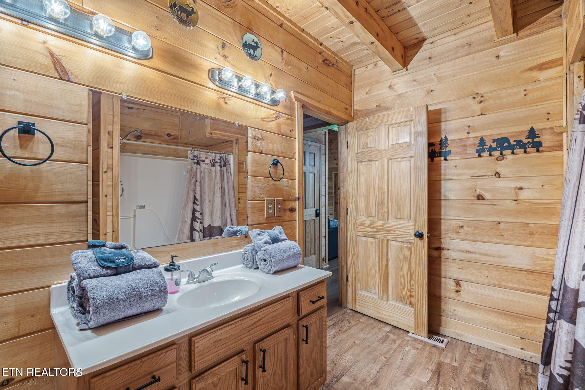 1111 Rocky Top Ridge Way Sevierville TN 37876