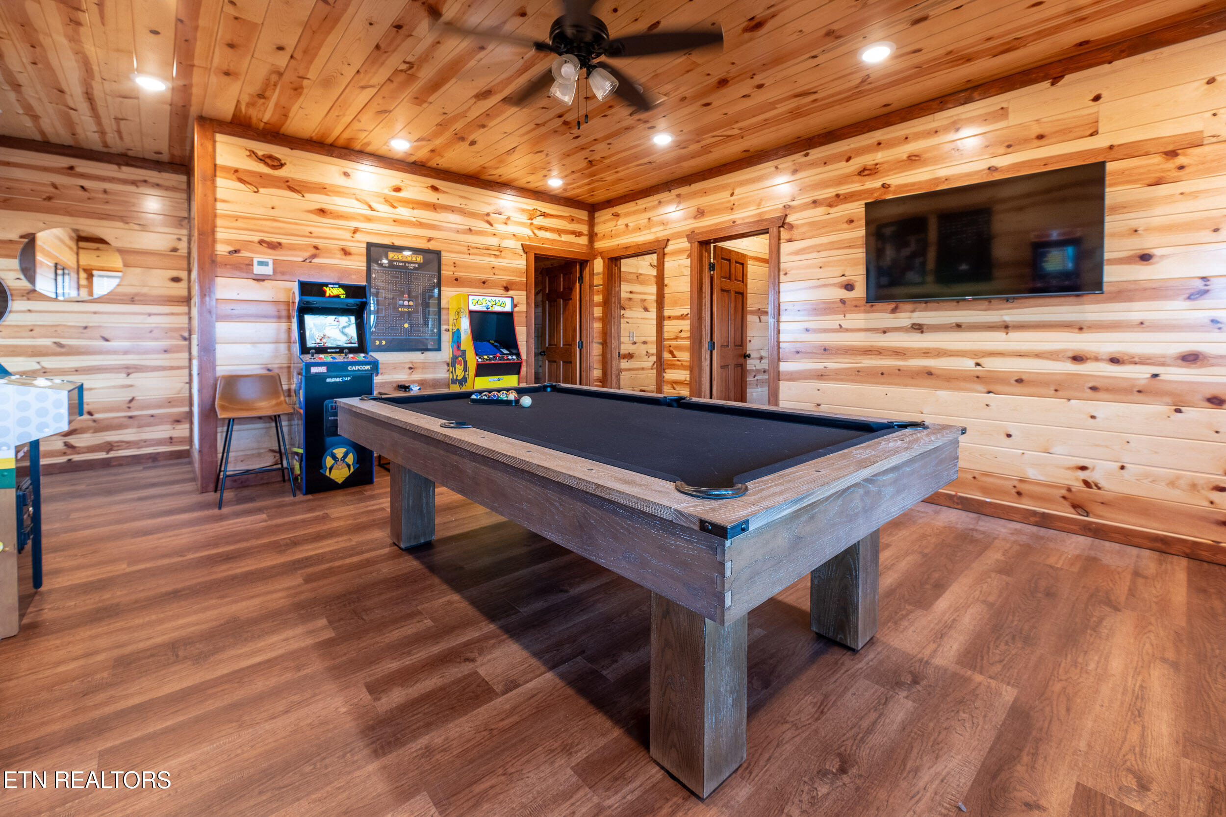 2445 Mountain Ridge Way Sevierville TN 37862