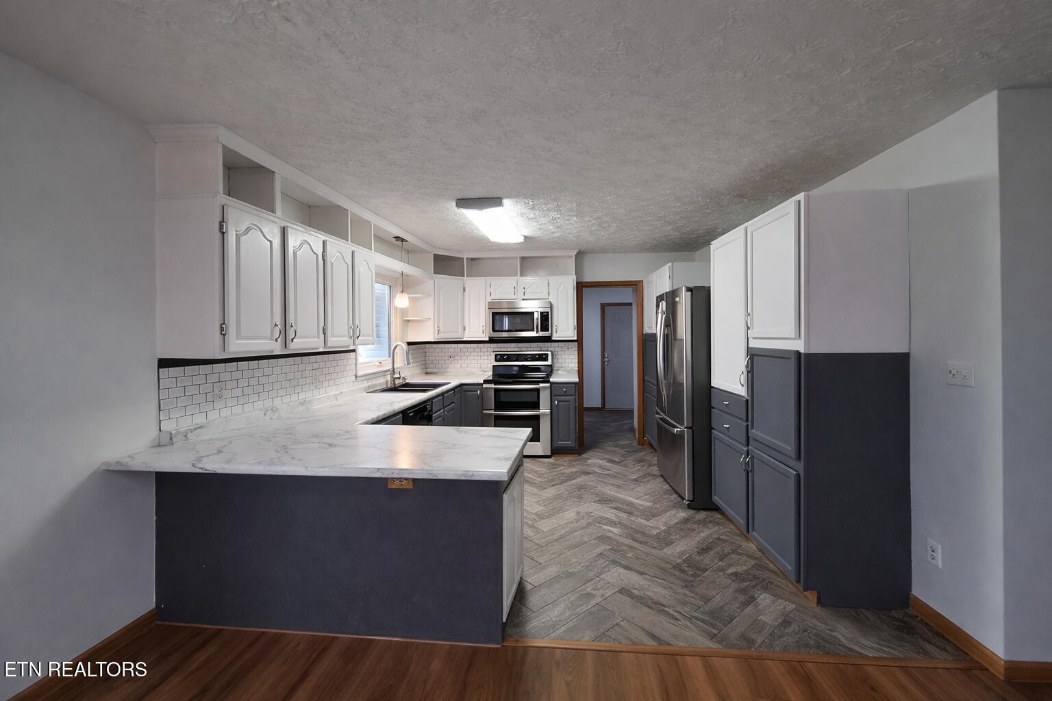 3929 Settlers Trail Kodak TN 37764