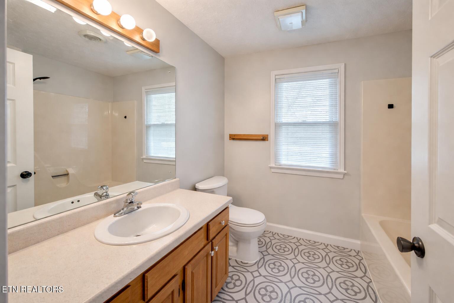 3929 Settlers Trail Kodak TN 37764