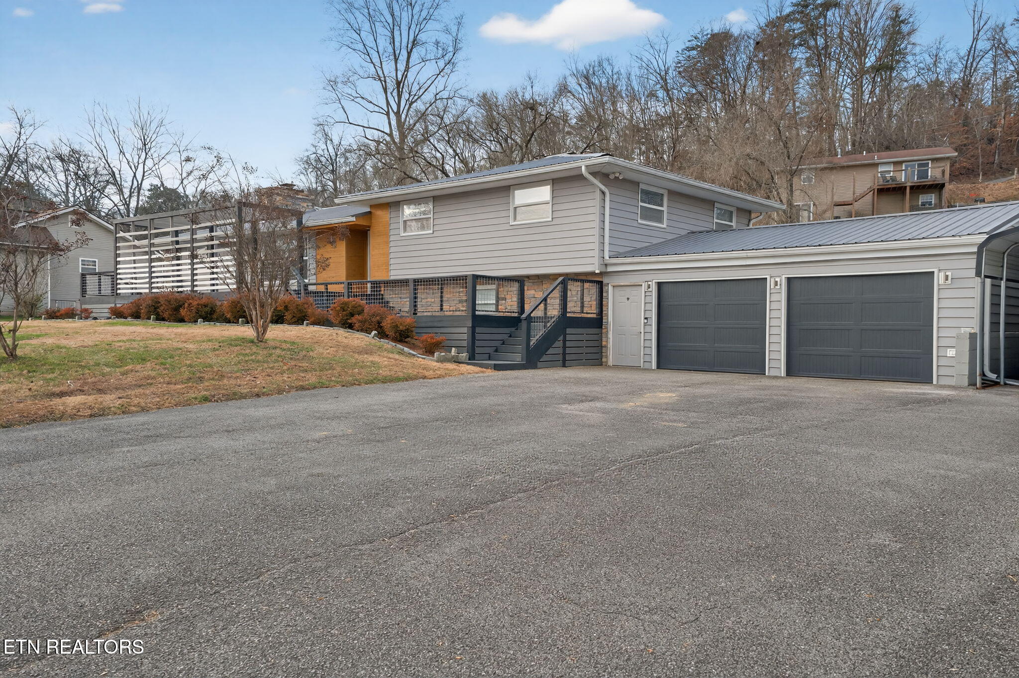 308 Sanford Avenue Clinton TN 37716