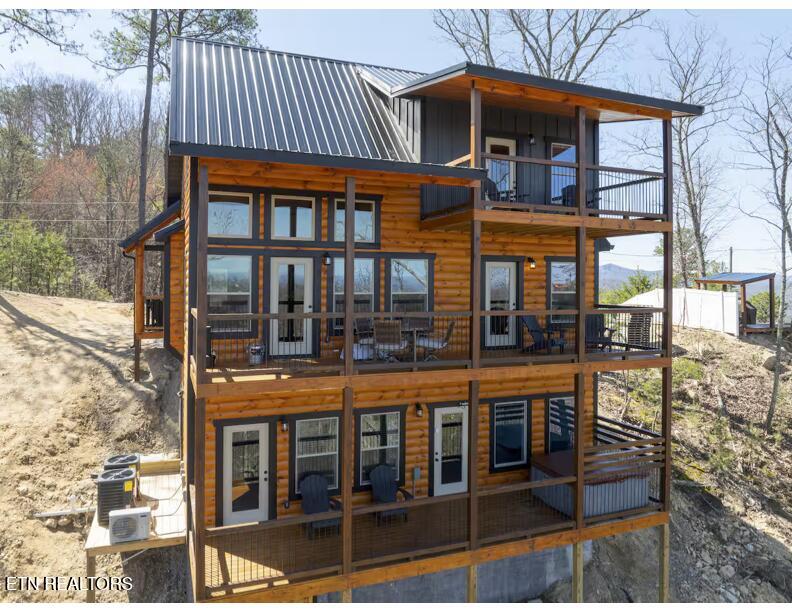1974 Timber Ridge Way Sevierville TN 37876