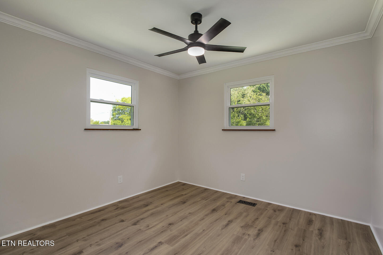 1316 Margaret Lane Knoxville TN 37920